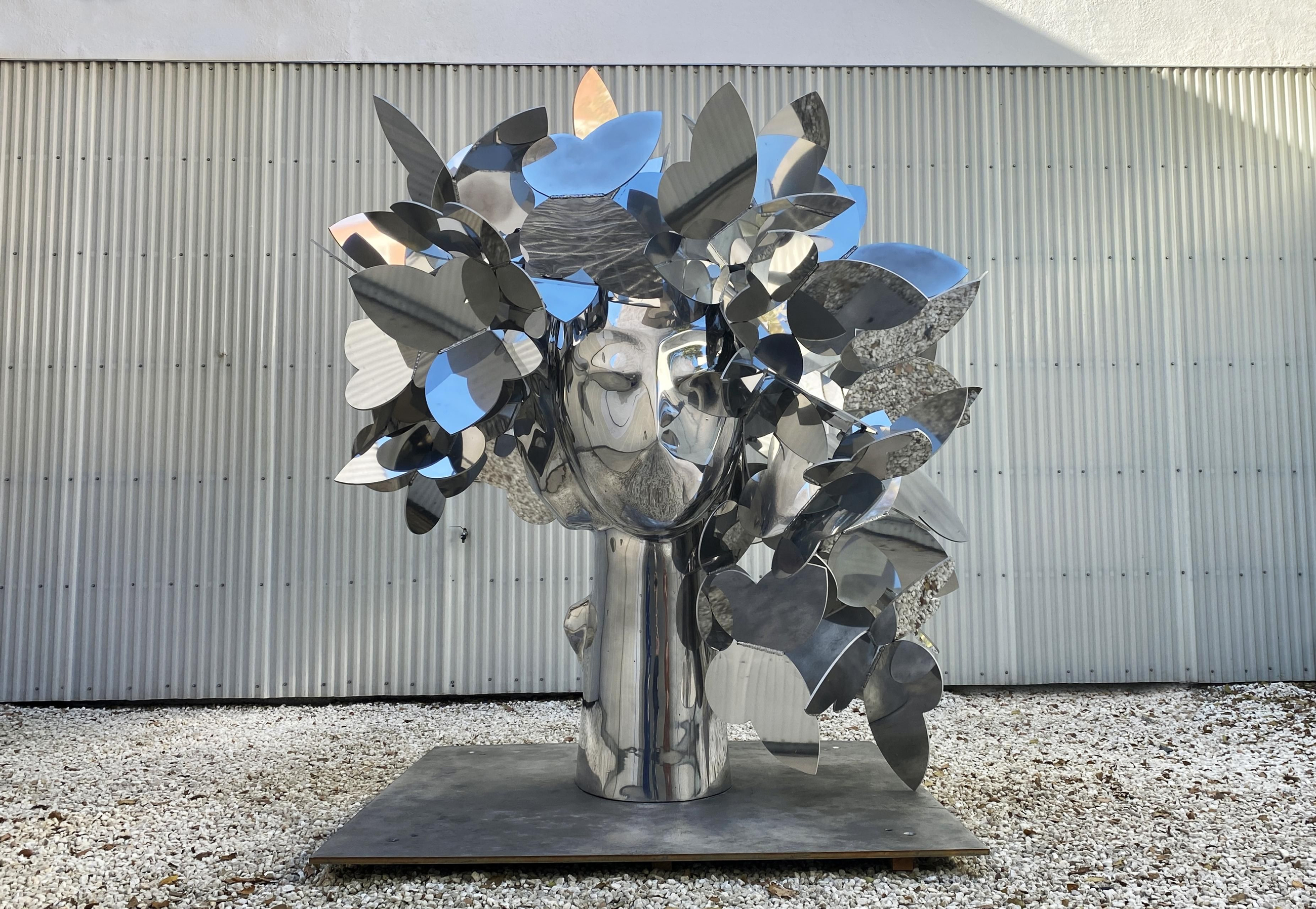 En imatge, una de les escultures de Valdés que estaran presents al seu espai a València