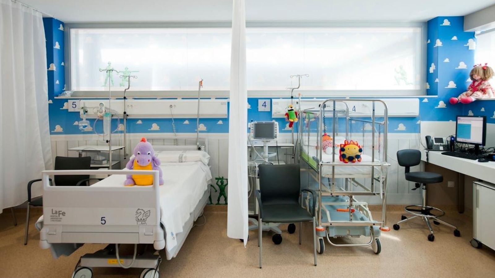 Habitació infantil d'un hospital de la Comunitat Valenciana Habitació infantil d'un hospital de la Comunitat Valenciana