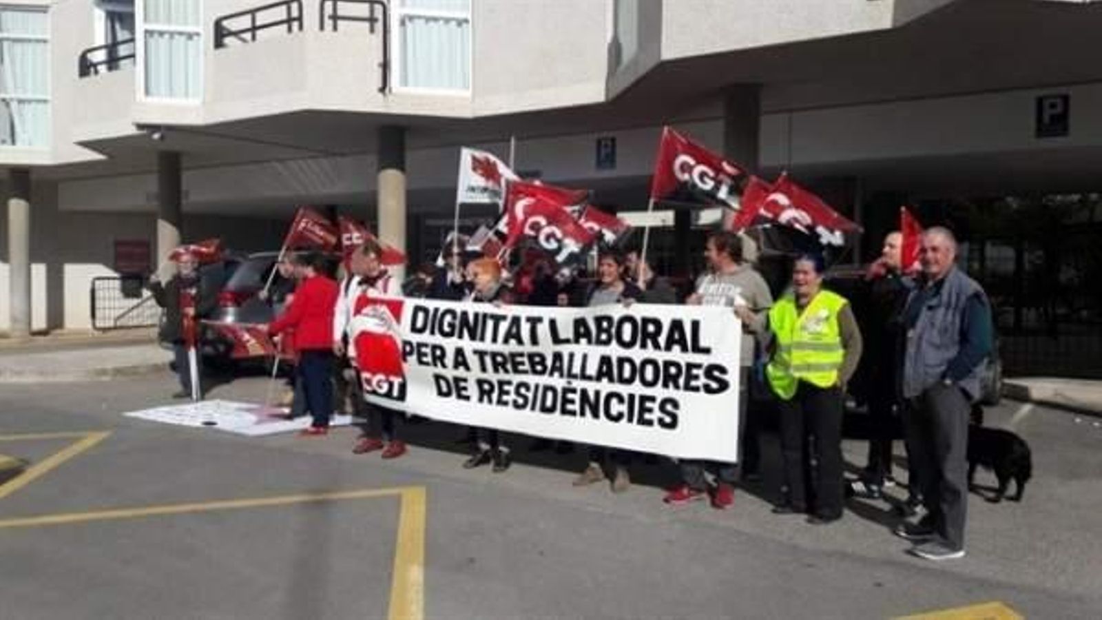 Manifestació en la residència de Borriana