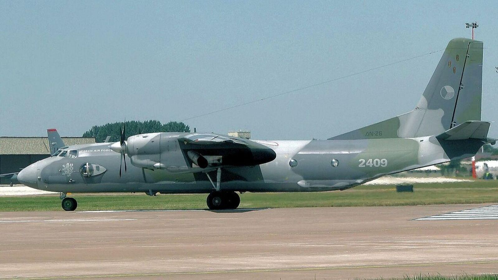 Imatge d'arxiu d'un avióde transport tàctic Antónov An-26