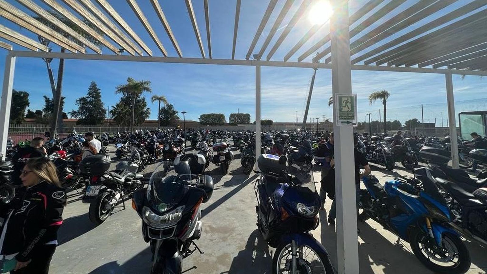 Mor un motorista i altres dos resulten ferits greus en dos accidents a Torrent