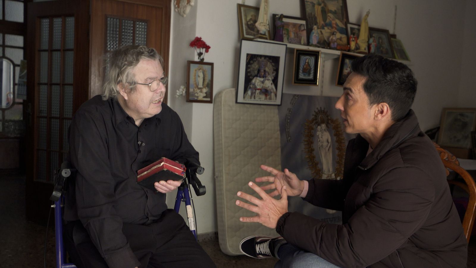 Zoom posa el focus sobre les sectes el dilluns 2 de maig.