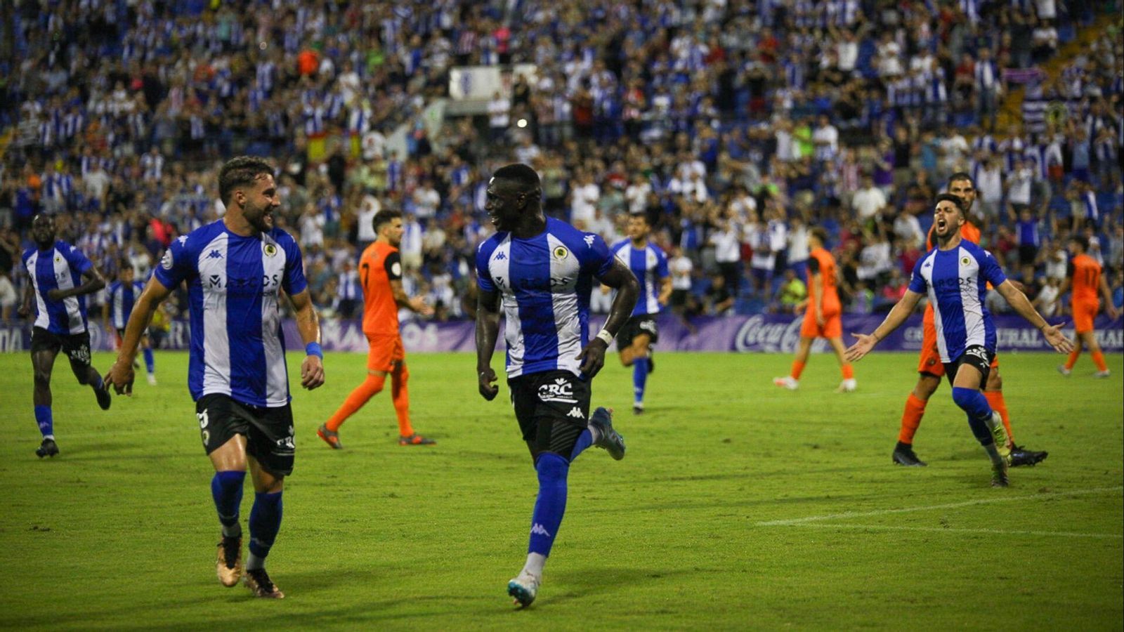 Marcos Mendes celebra el gol Marcos Mendes celebra el gol