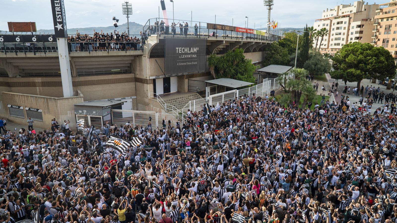 Celebracions de l'afició del CE Castelló per l'ascens a Segona Divisió