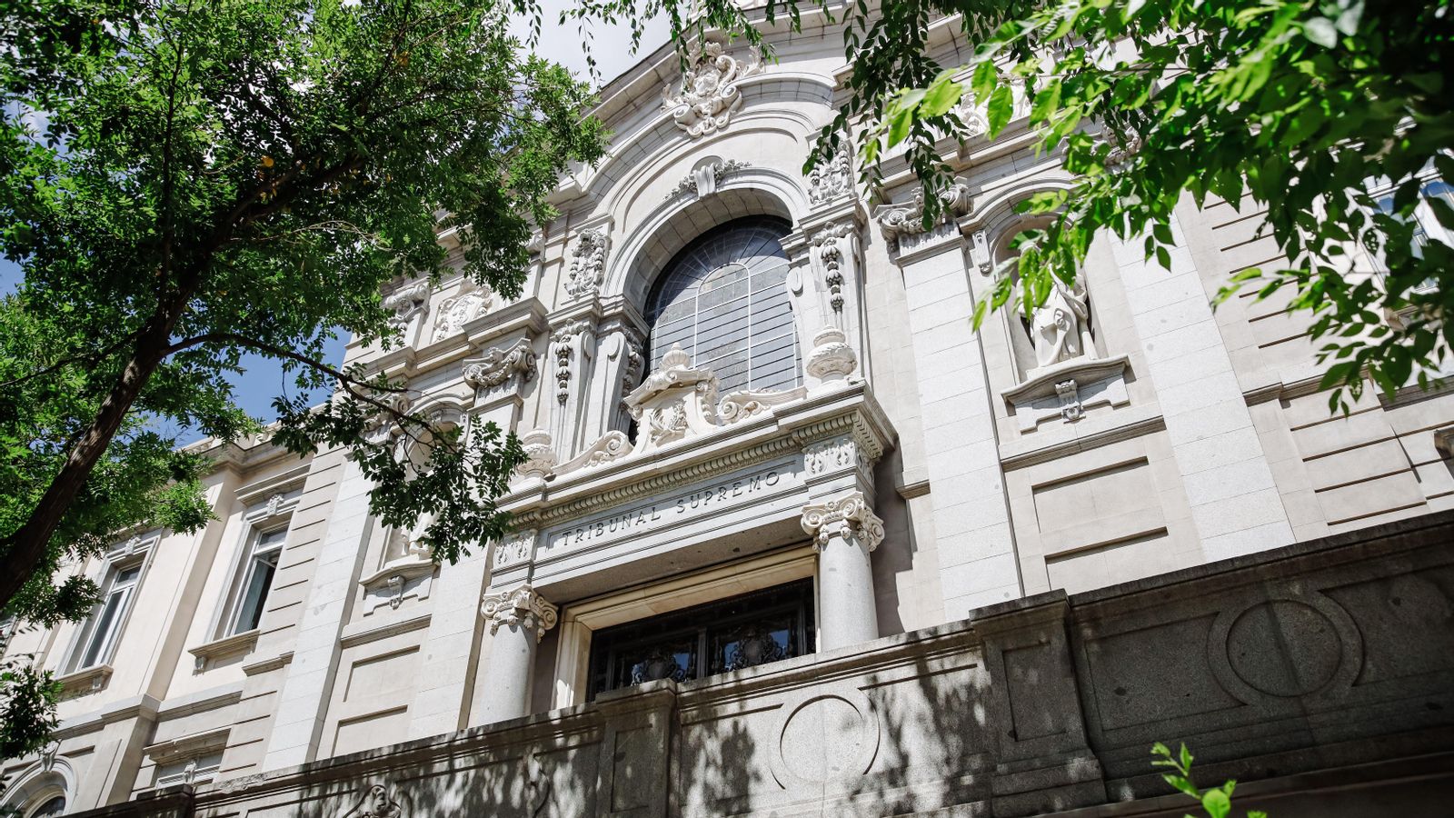 Façana del Tribunal Suprem