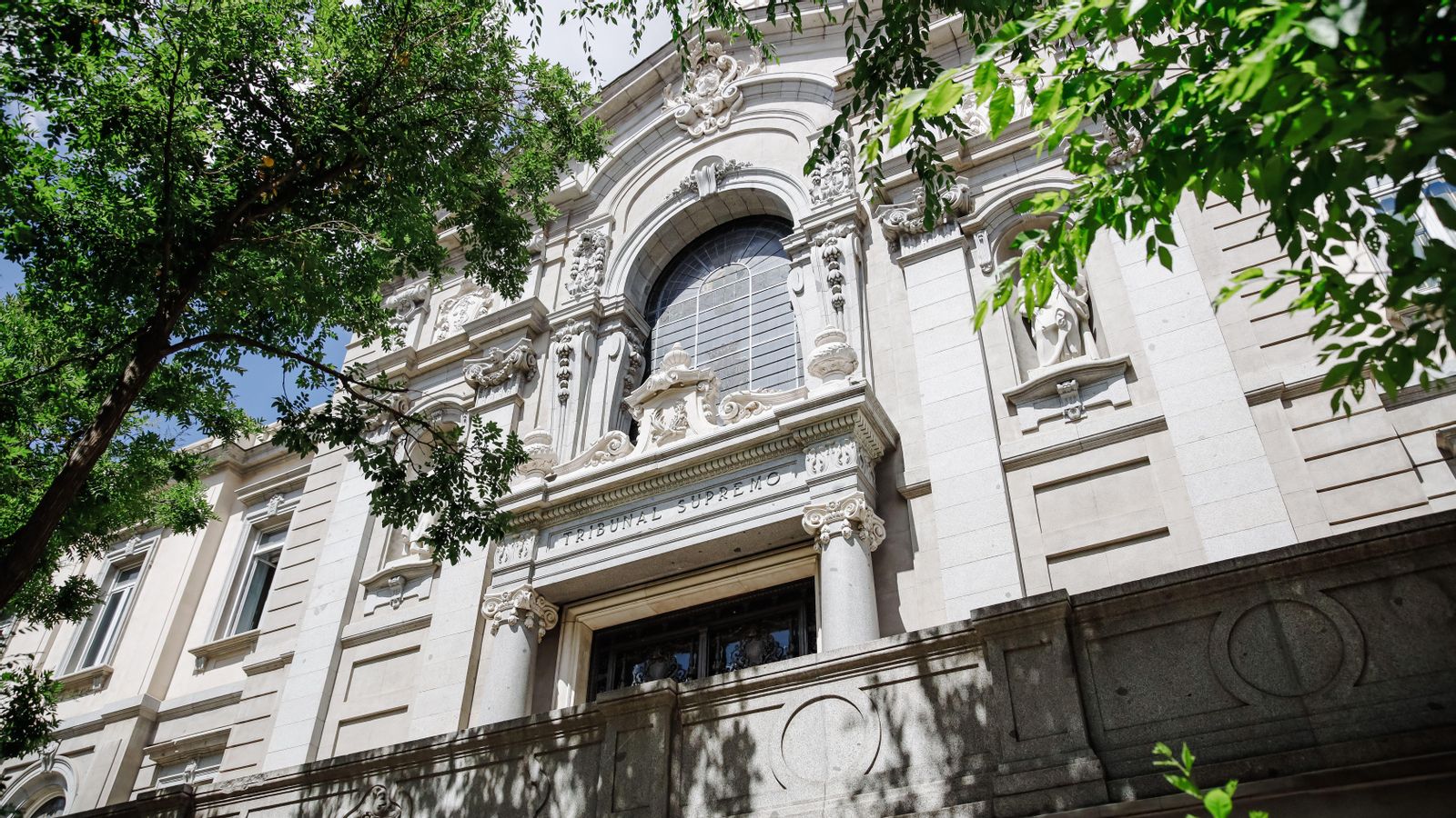Façana del Tribunal Suprem