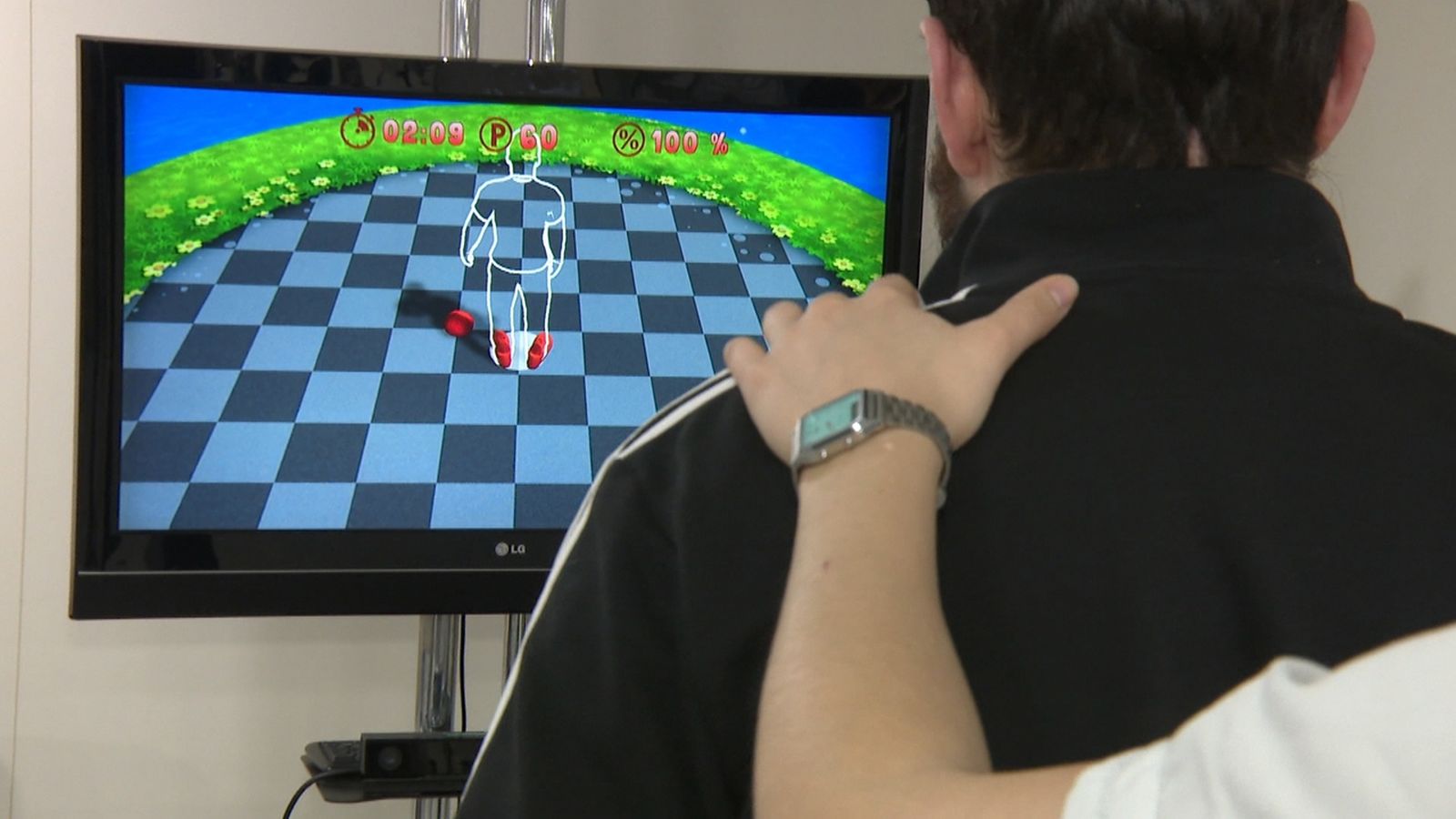 Rehabilitació d'un xic que ha patit un accident de patinet