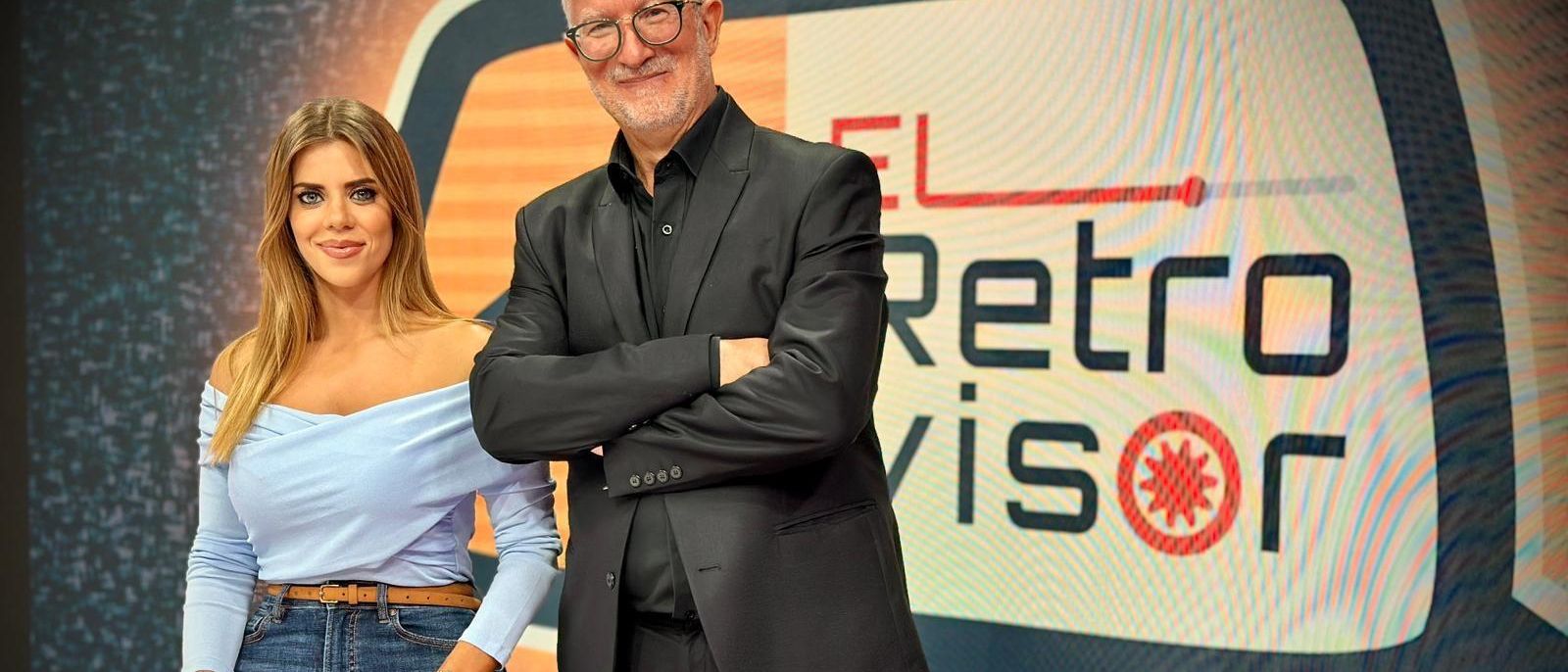 Els presentadors, el veterà Josep Ramon Lluch i la jove Anaïs Ordóñez, plantegen en el primer programa d''El retrovisor': “Qui no treballa és perquè no vol?”