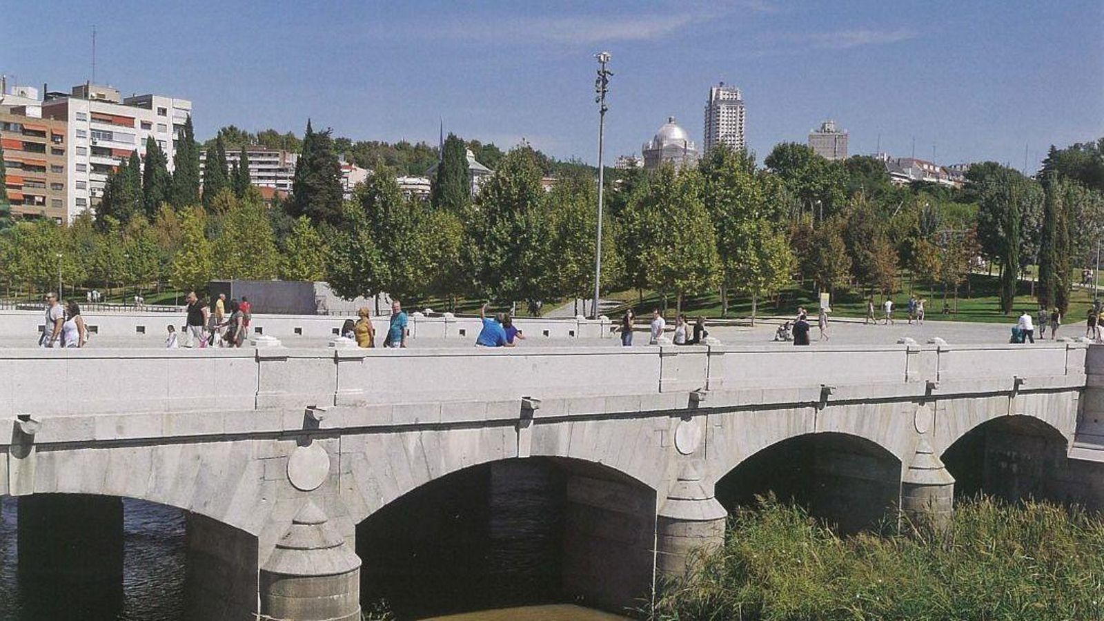 Pont d'El Rey, a Madrid