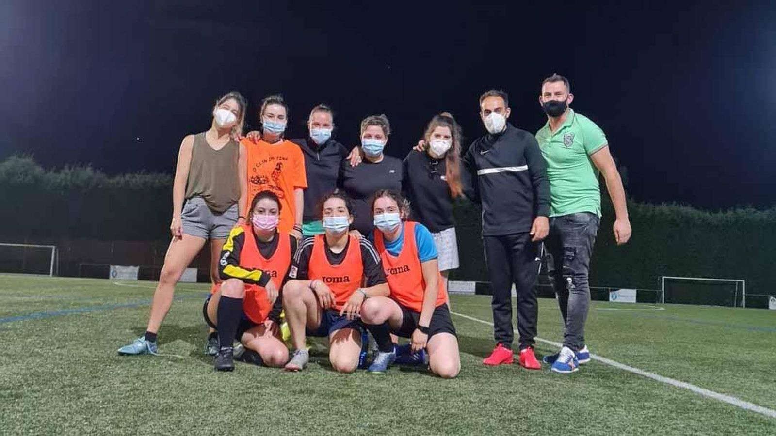 Imatge de les integrants de l'SD Touro