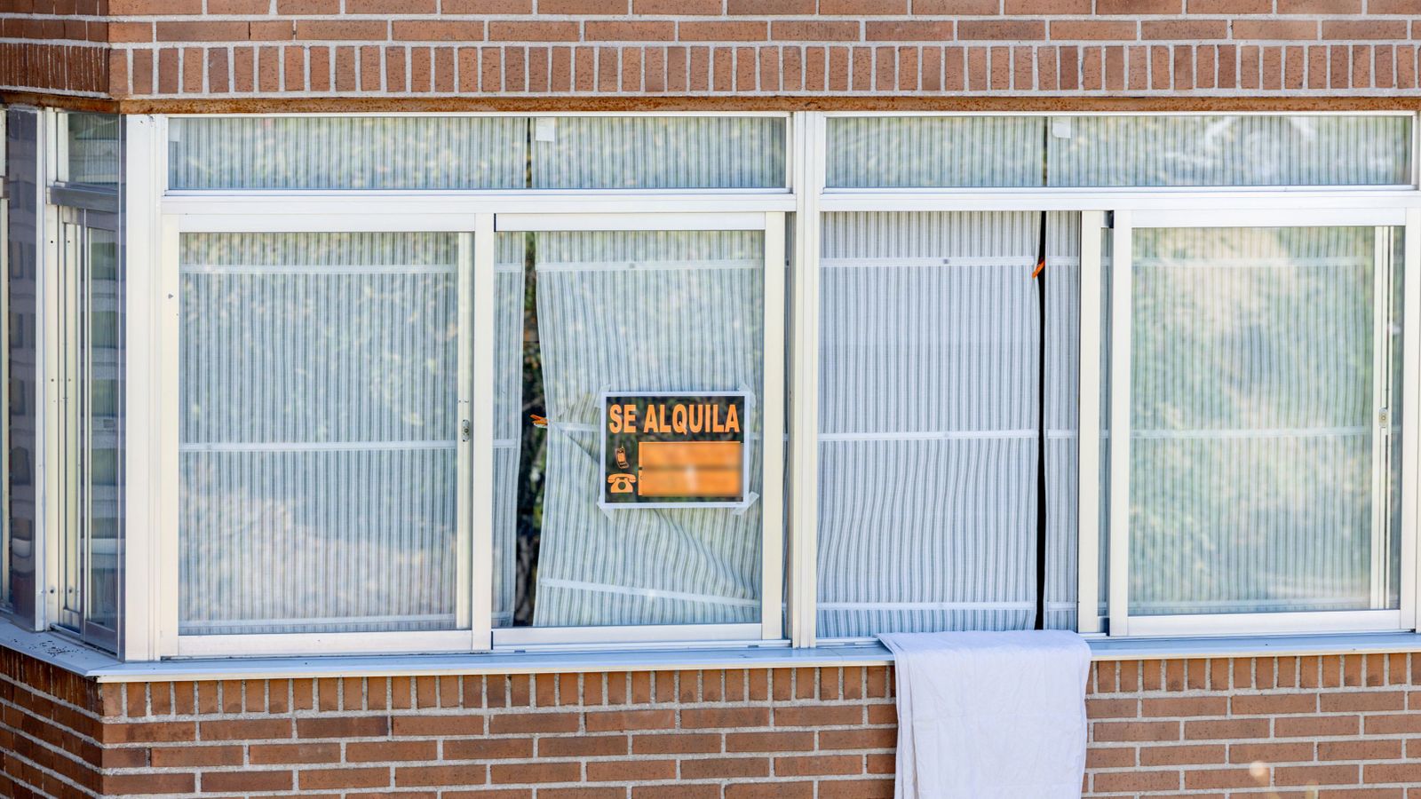 Anunci d'un pis de lloguer