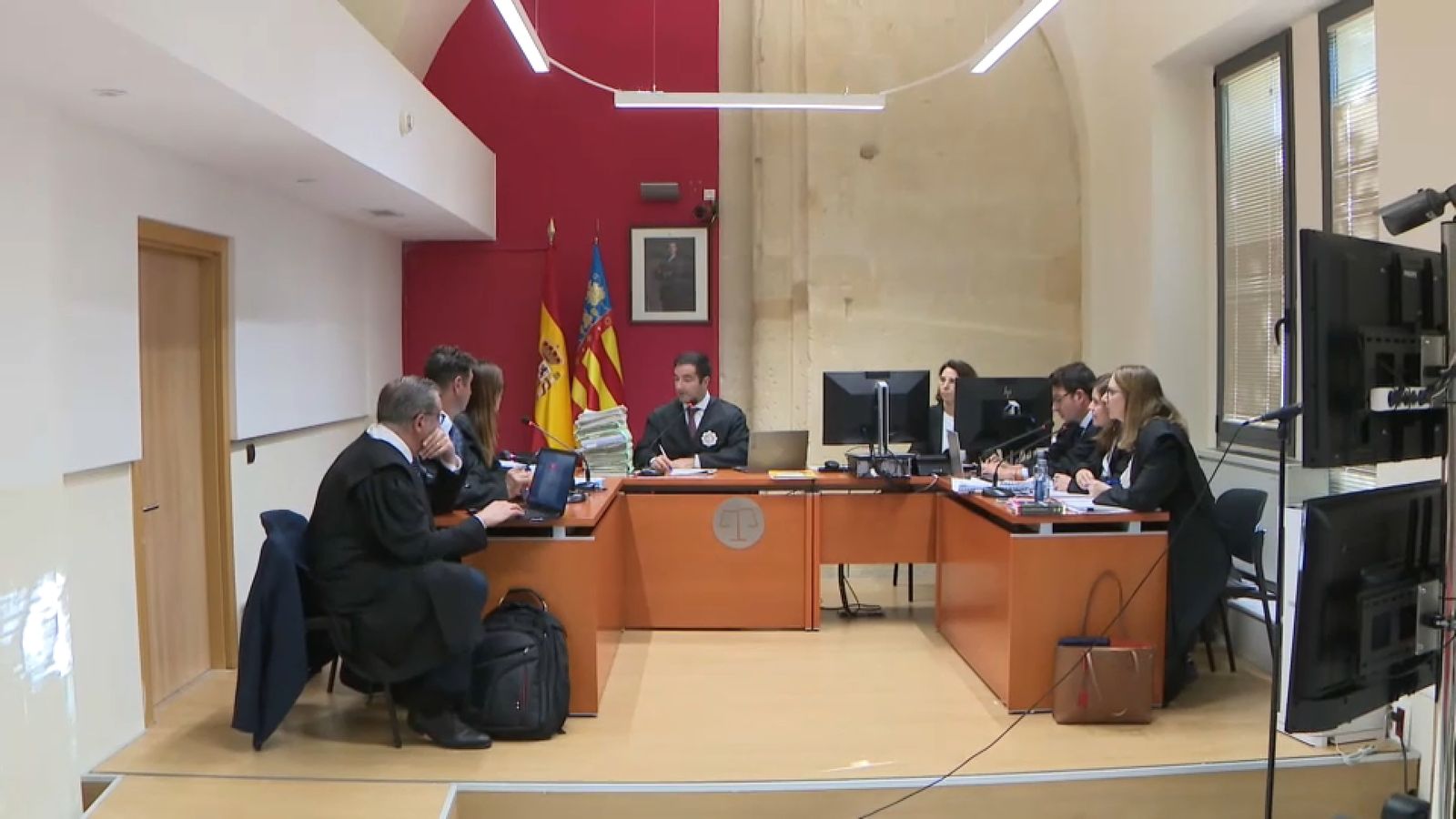 En imatge, una sessió de la vista oral del juí contra Domus VI