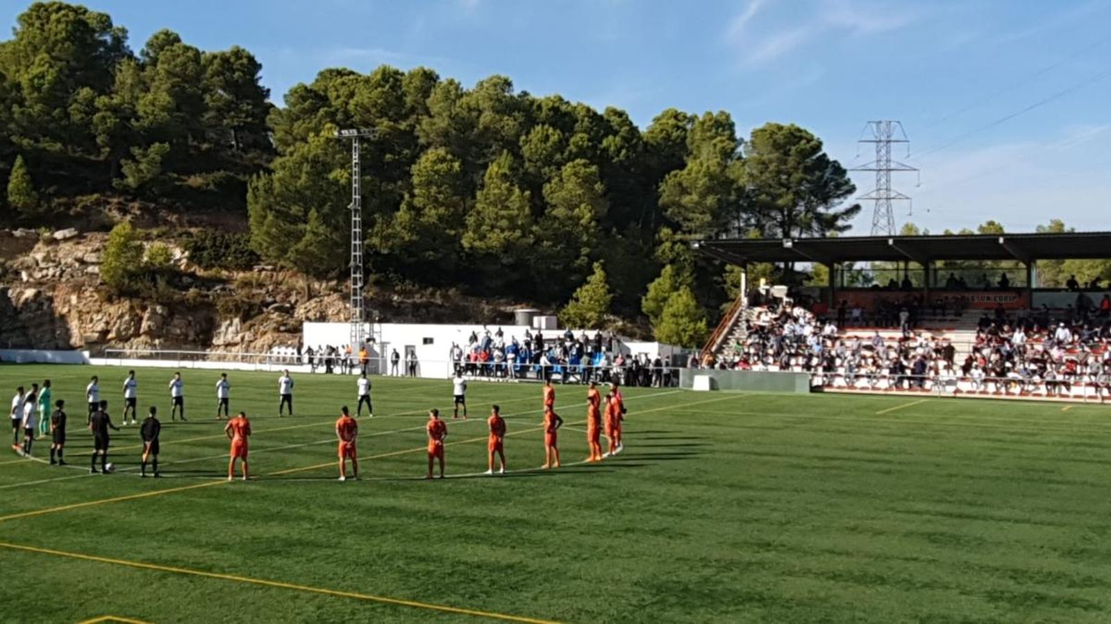 Atzeneta i València Mestalla van guardar un minut de silenci en record d'Españeta