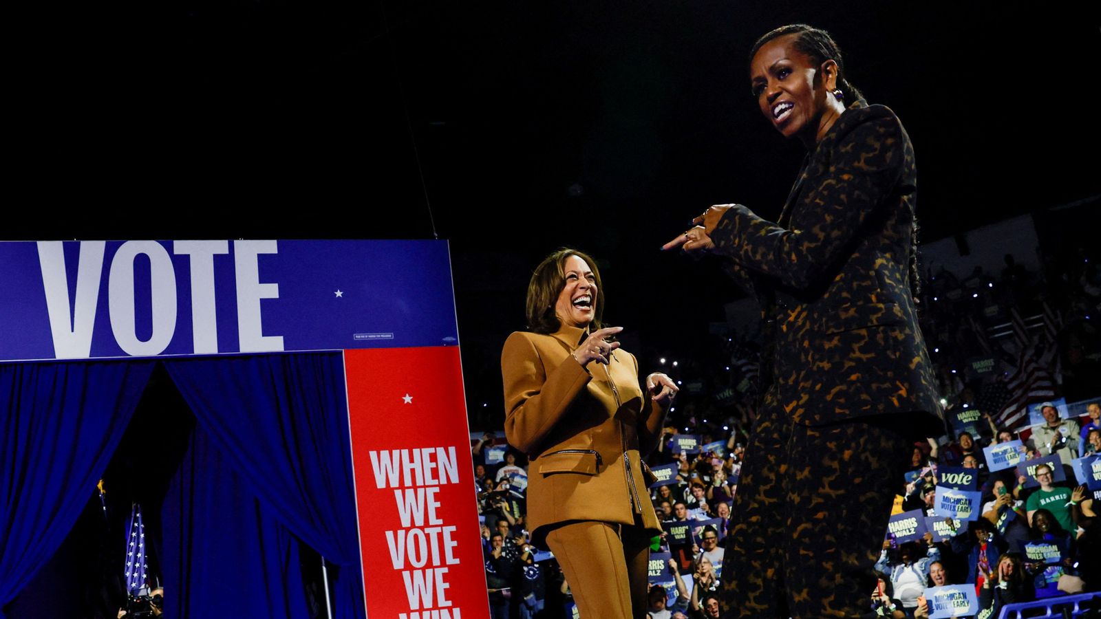 Kamala Harris i Michelle Obama, este dissabte en un míting a Michigan