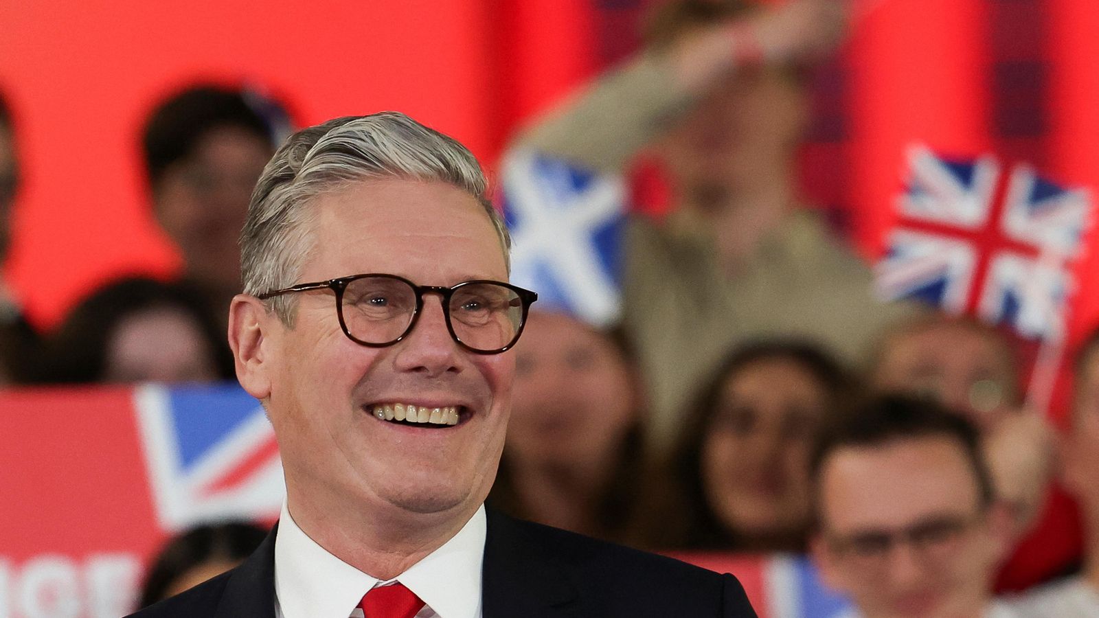 Keir Starmer, líder del Partit Laborista britànic, celebrar la seua victòria en les eleccions en la Tate Modern, a Londres