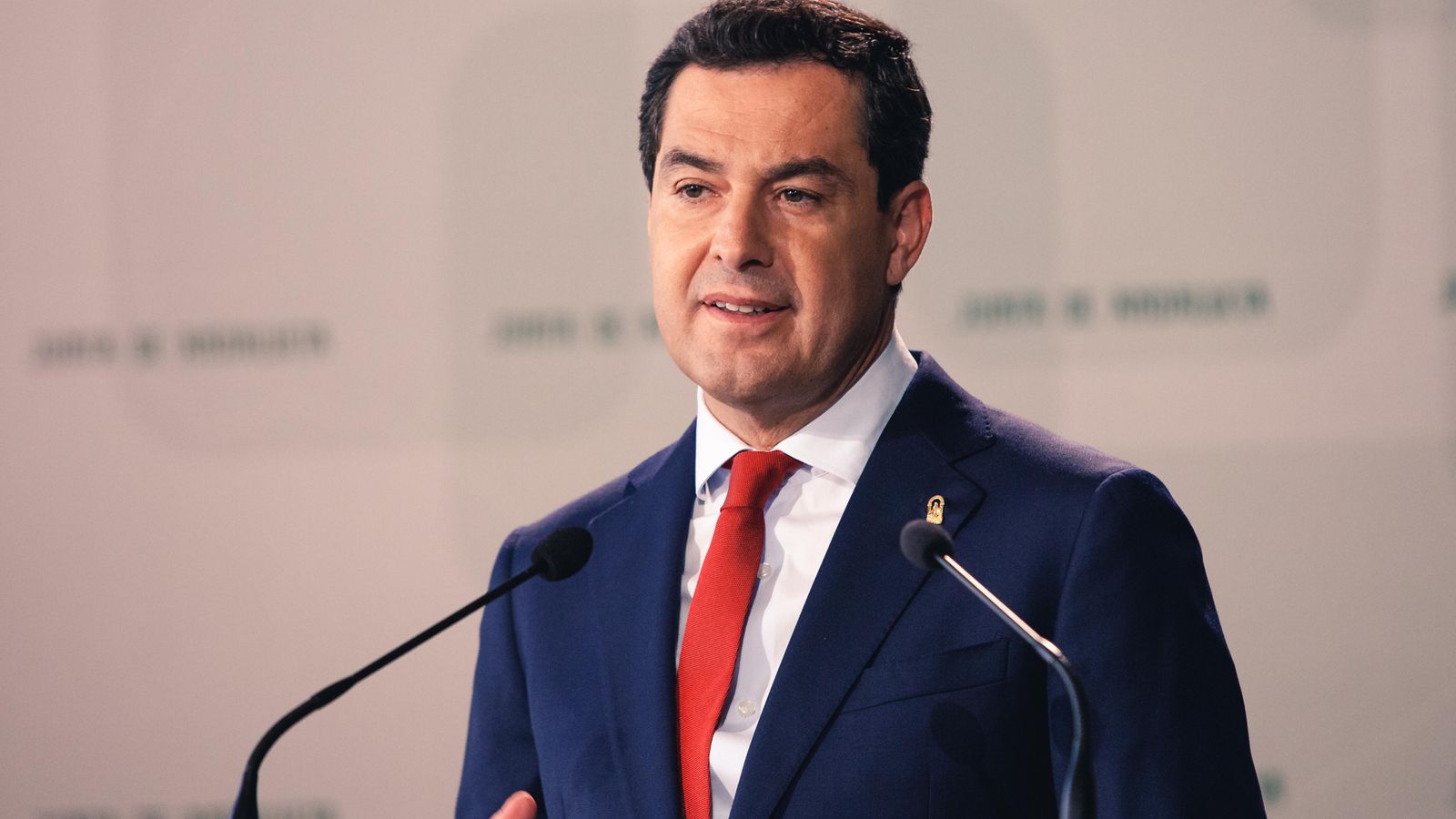 El president de la Junta d’Andalusia, Juanma Moreno, en imatge d'arxiu El president de la Junta d’Andalusia, Juanma Moreno, en imatge d'arxiu