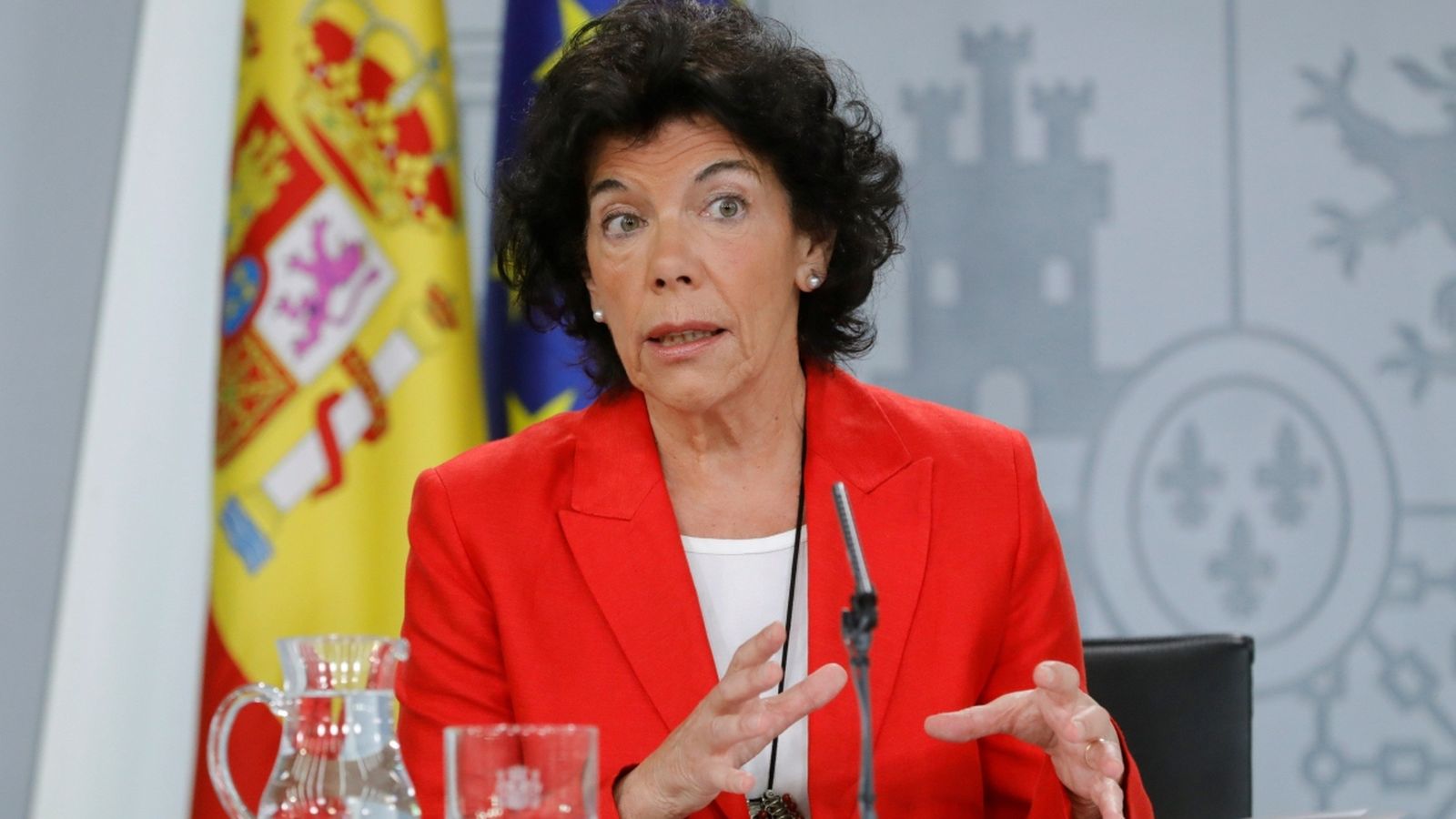 Celaá ha assegurat que hi ha oberta una mesa de diàleg on estan convocats tant el govern d’Espanya com el de Catalunya