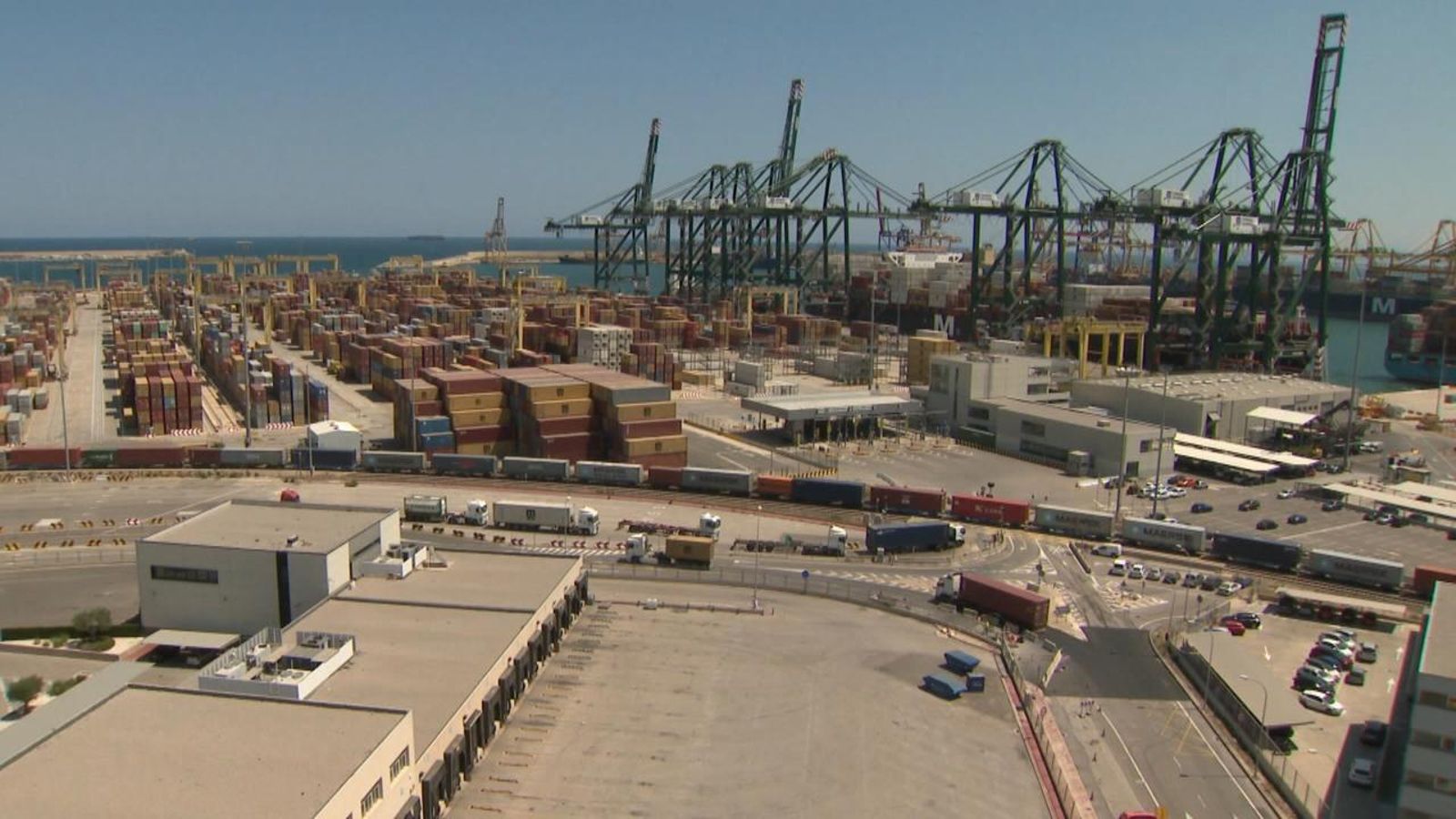 Puente ha justificat la decisió de soterrar el tram ferroviari per a preservar l'horta que envolta València