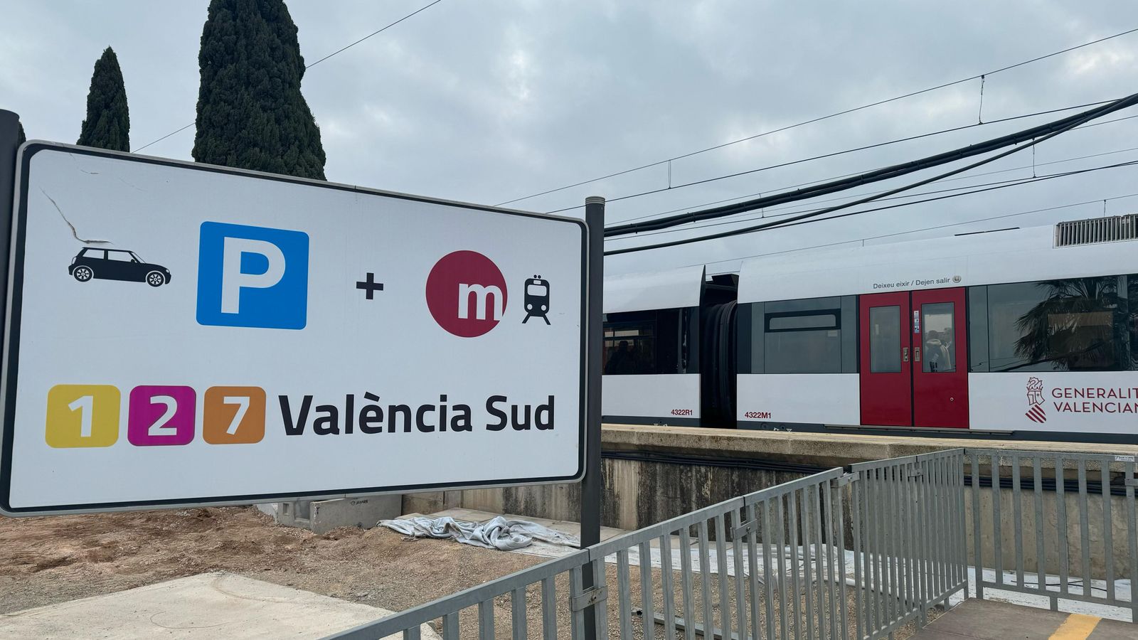 Reobri l'estació de València Sud