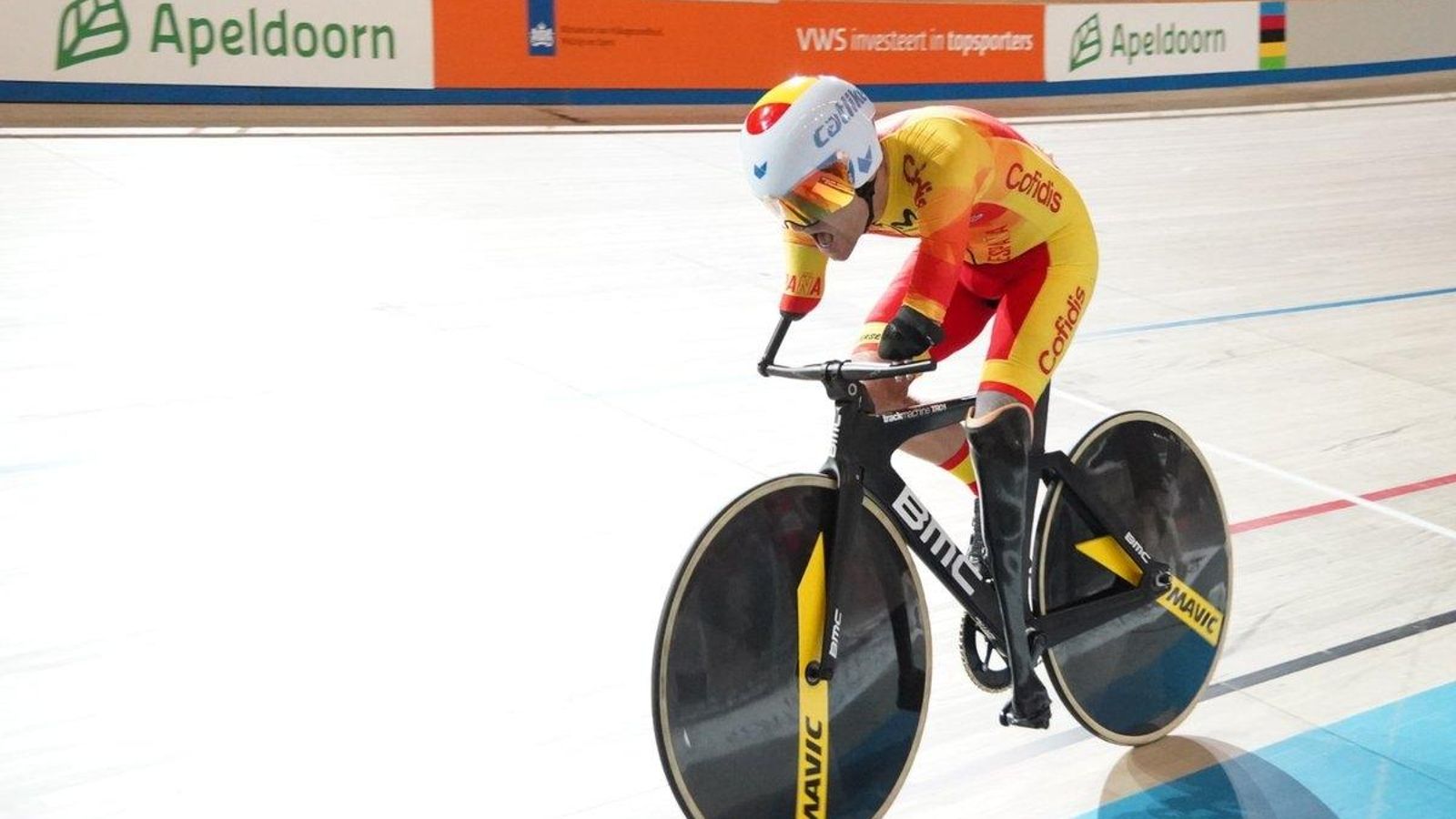 Ten havia donat mostres de l'alta preparació amb què comptava per a este mundial.