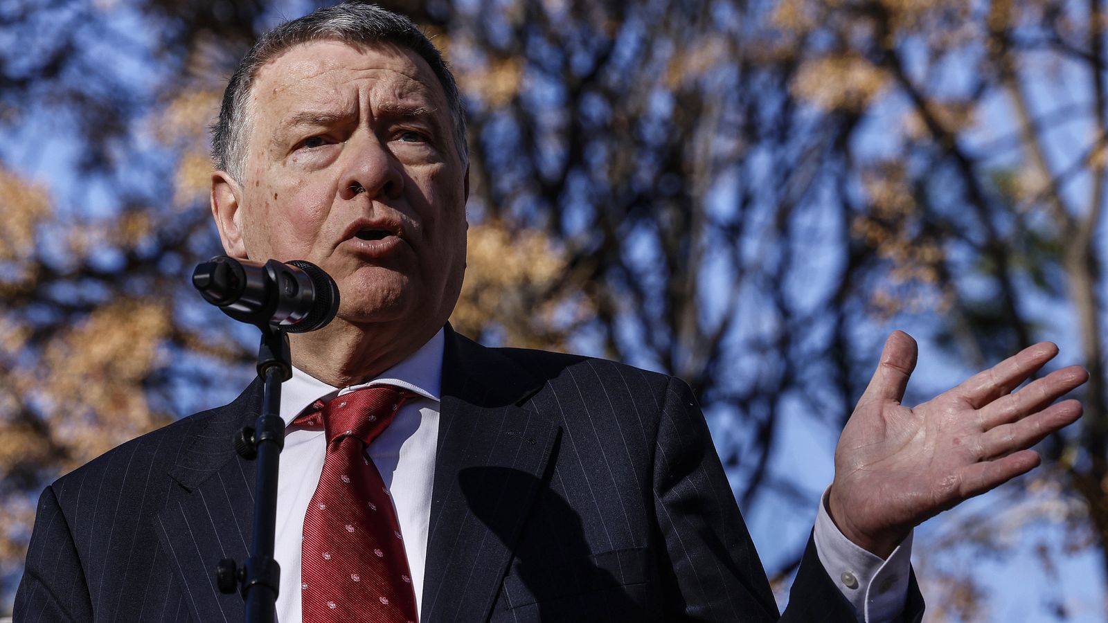 L'exministre socialista Jordi Sevilla este dijous a València