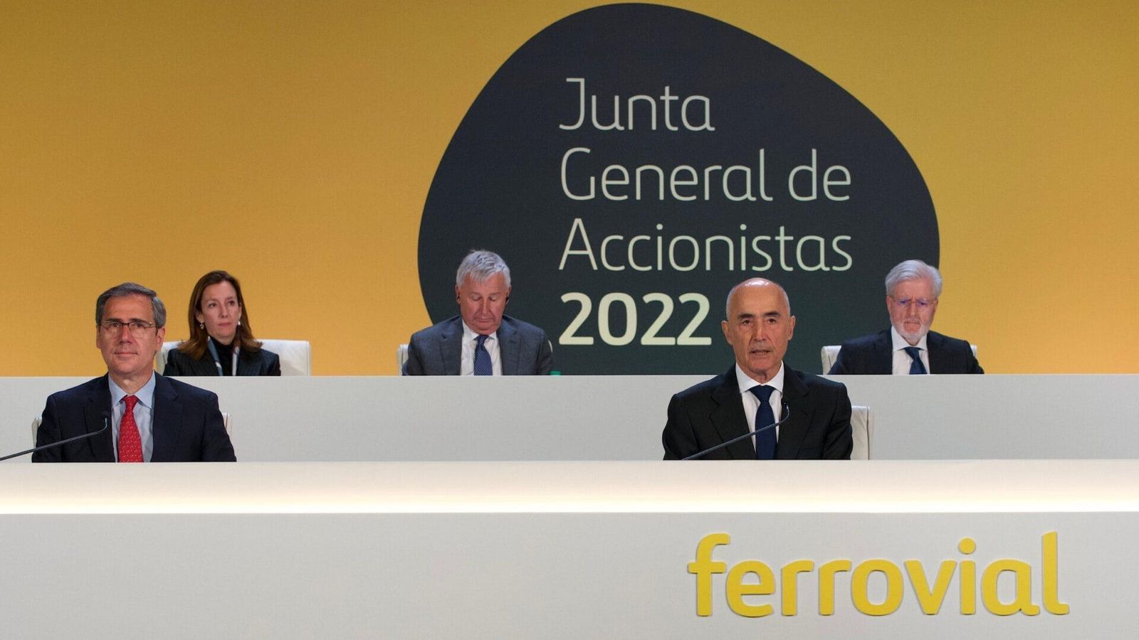 Junta general d'accionistes de Ferrovial de 2022 amb el seu president, Rafael del Pino