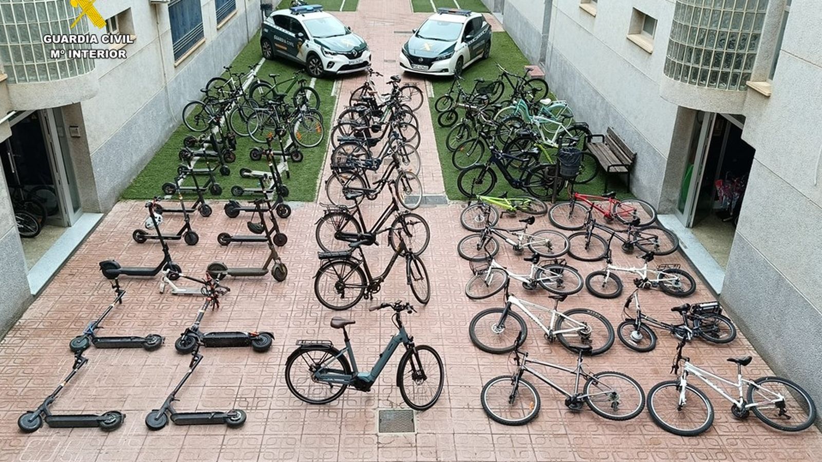 Biciclets i patinets elèctrics incautats a Torrevieja