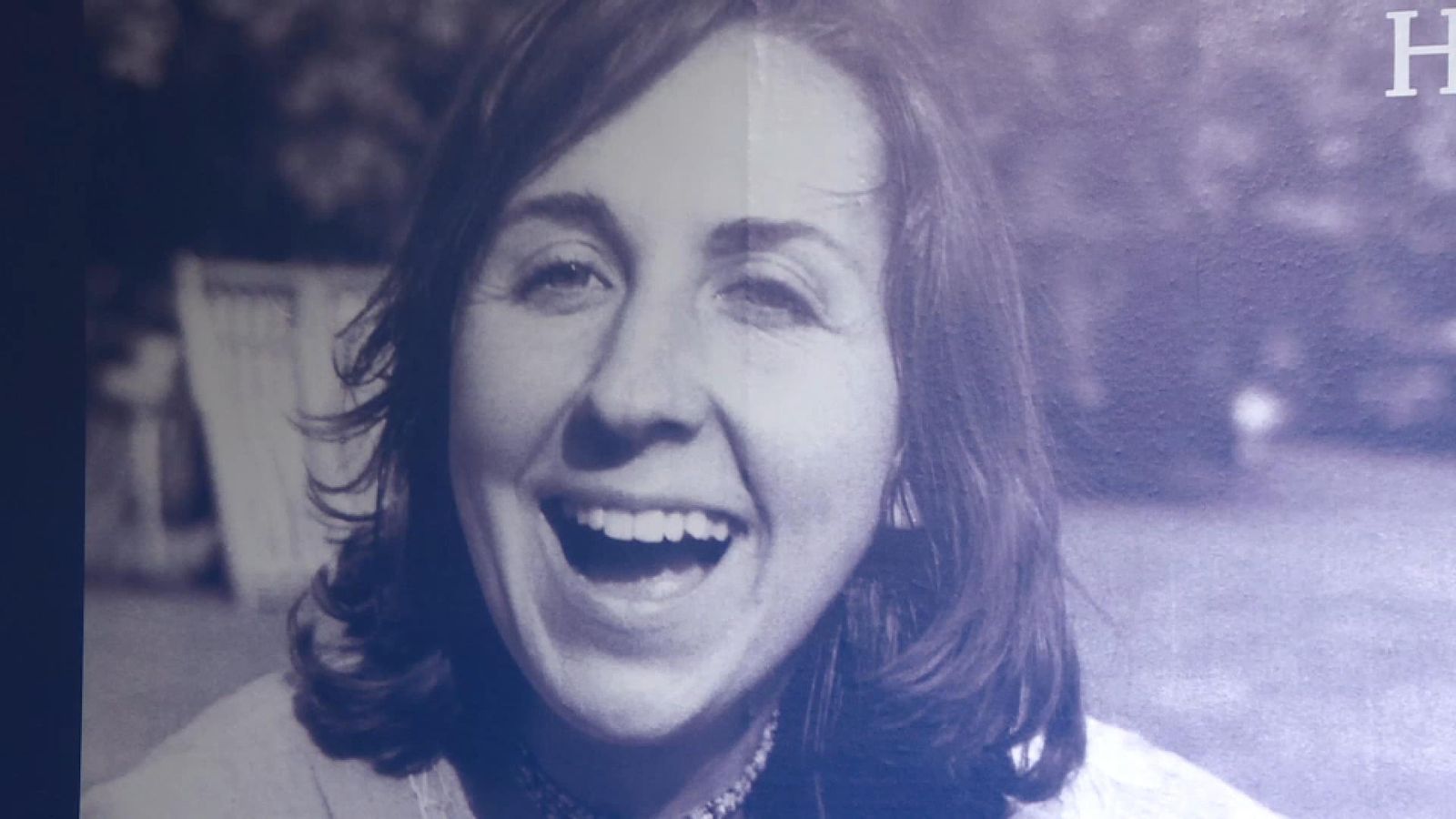 Carme Miquel va estar molt compromesa amb l'ensenyament en valencià i amb un nou sistema educatiu