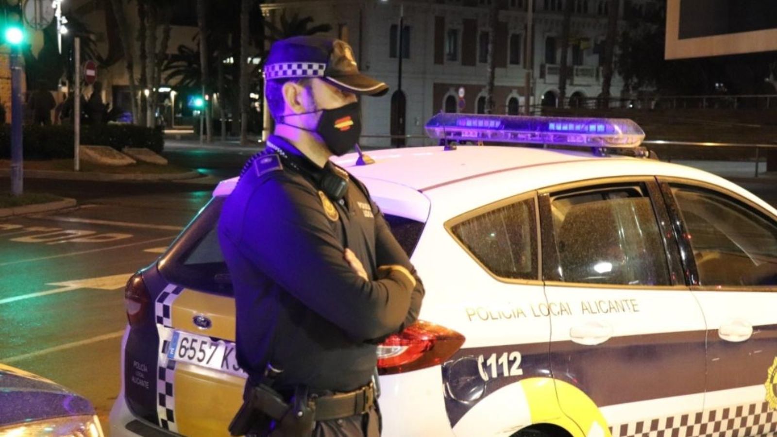 Un agent de la Policia Local d'Alacant en una imatge d'arxiu