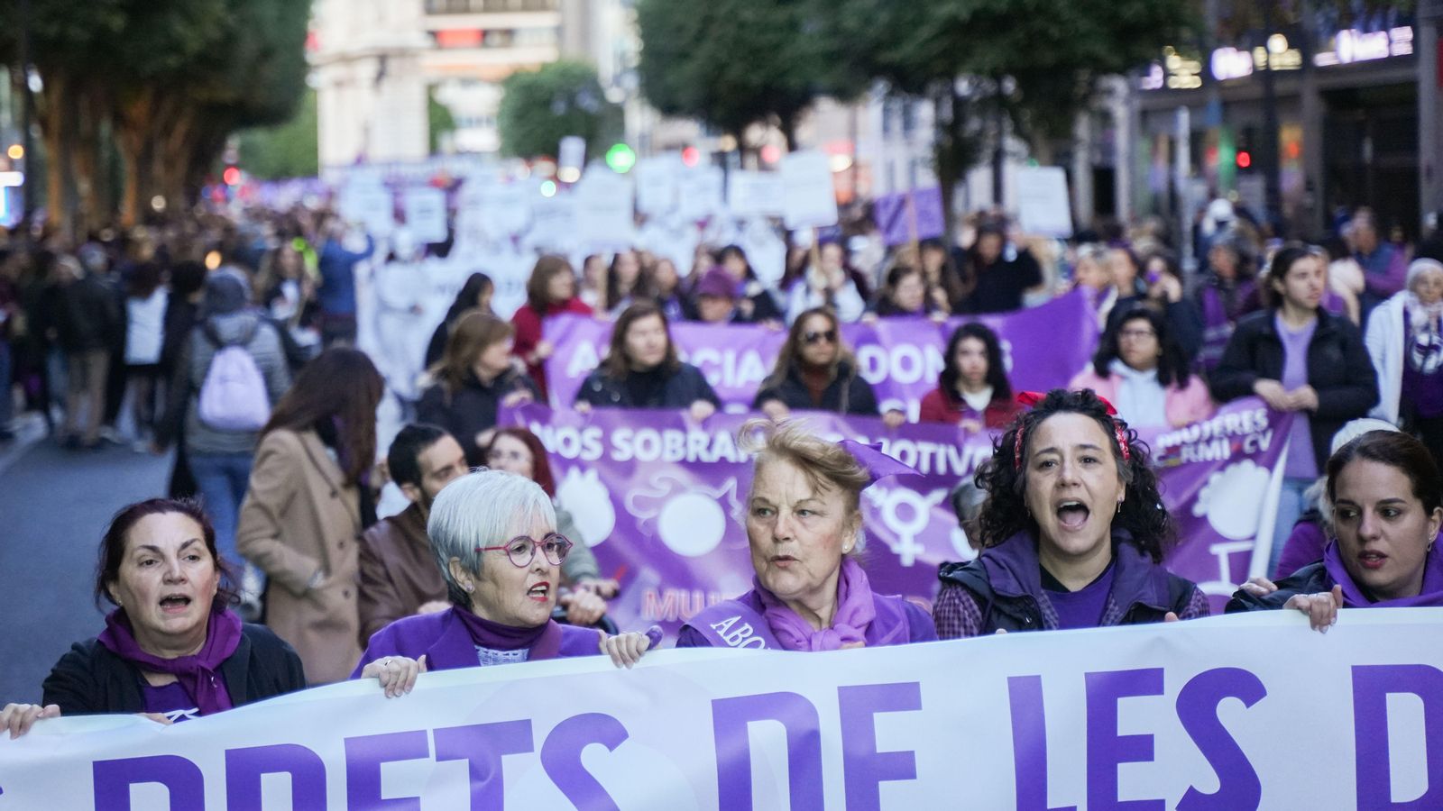 Imatge d'arxiu d'una manifestació pel 8M