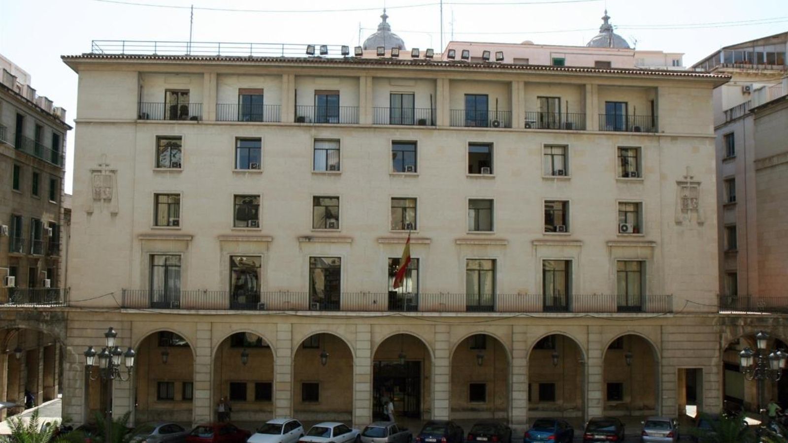 Condemnat a 10 anys de presó el monitor d\'un col·legi de Sant Joan per abusos i agressió sexual