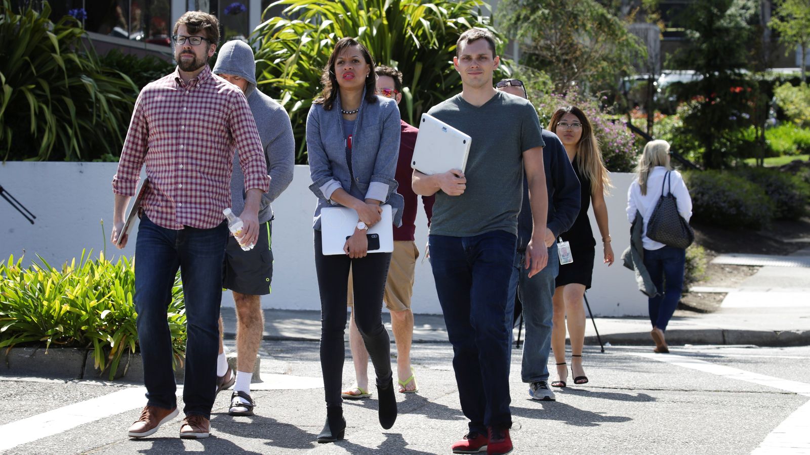 Treballadors de YouTube abandonen les instal·lacions de l'empresa