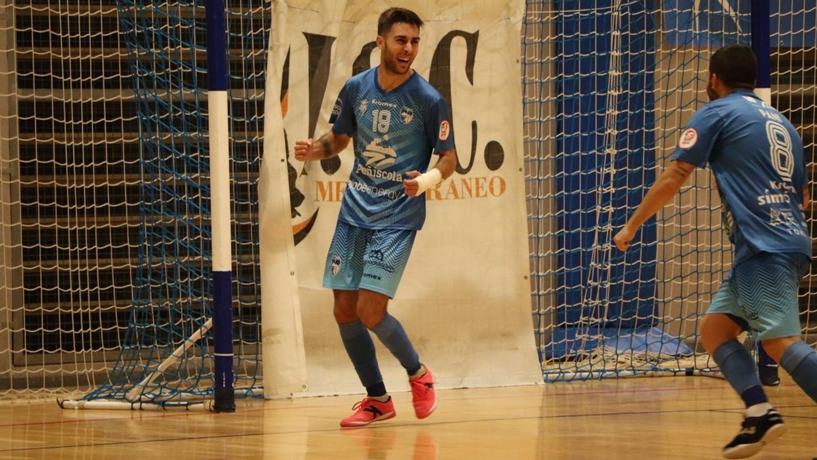 David Señoret celebra un dels gols