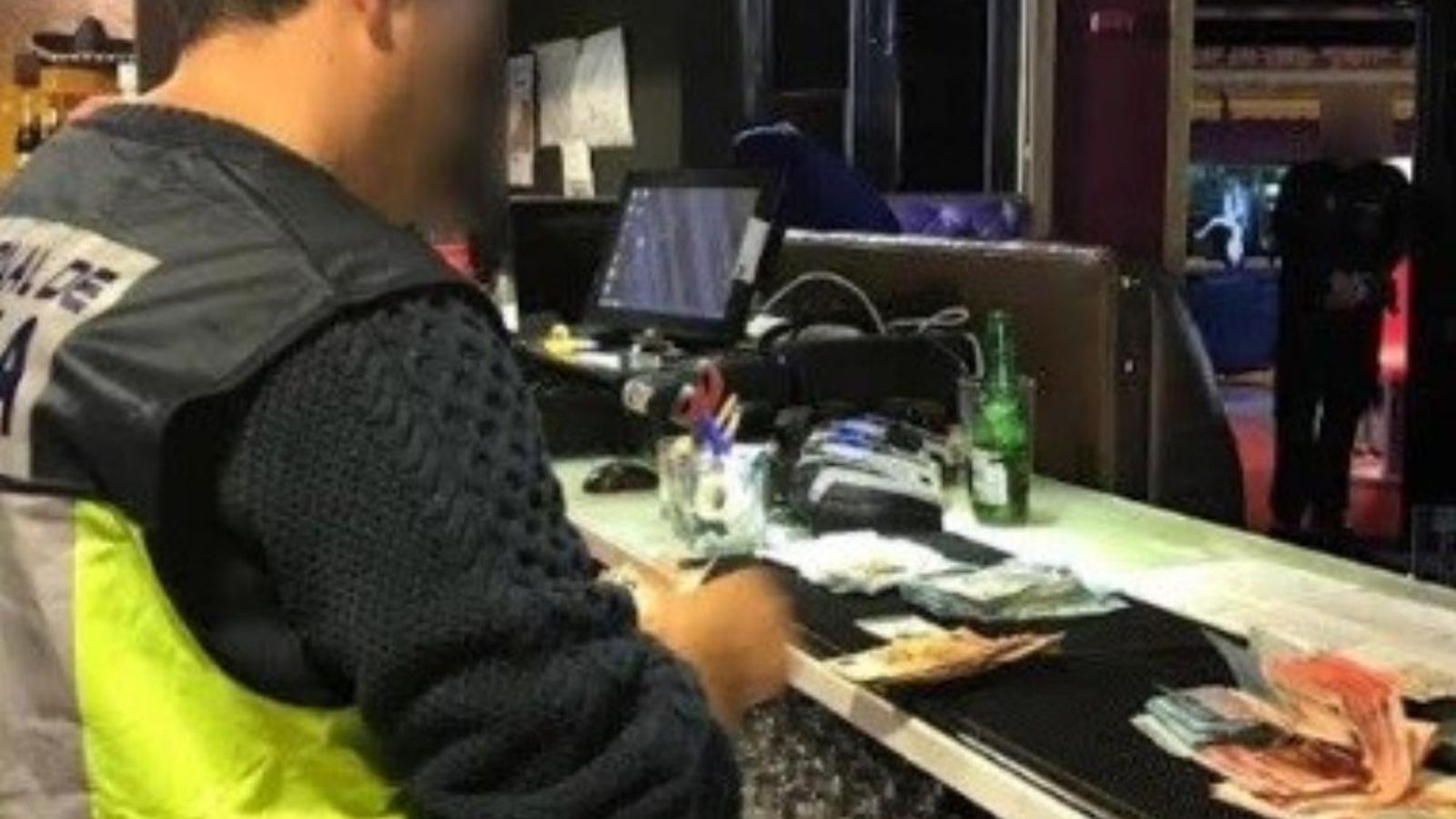 La Policia Nacional ha desarticulat una organització criminal en un prostíbul de Benidorm