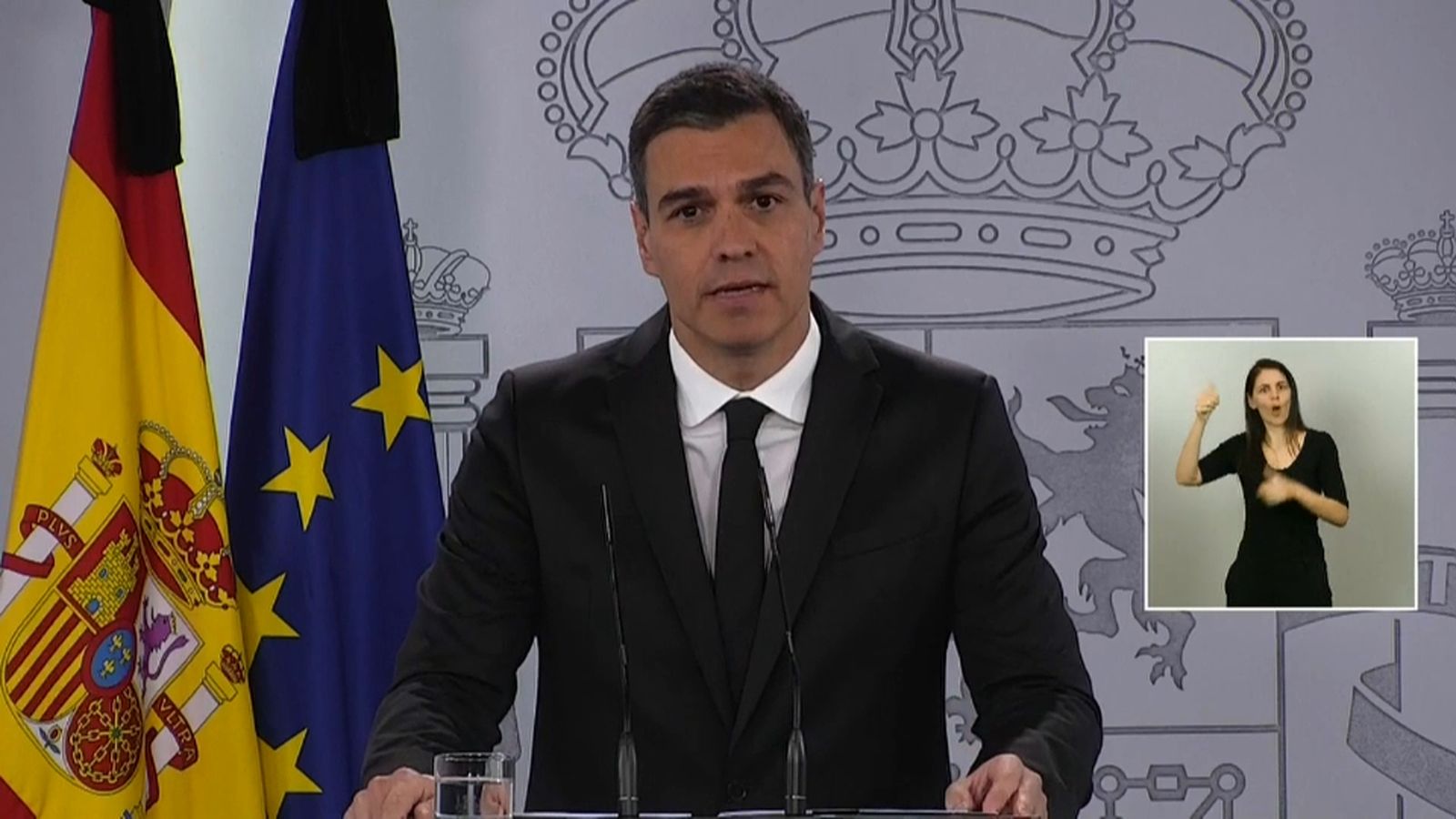 El president del govern, Pedro Sánchez, durant la roda de premsa al palau de La Moncloa