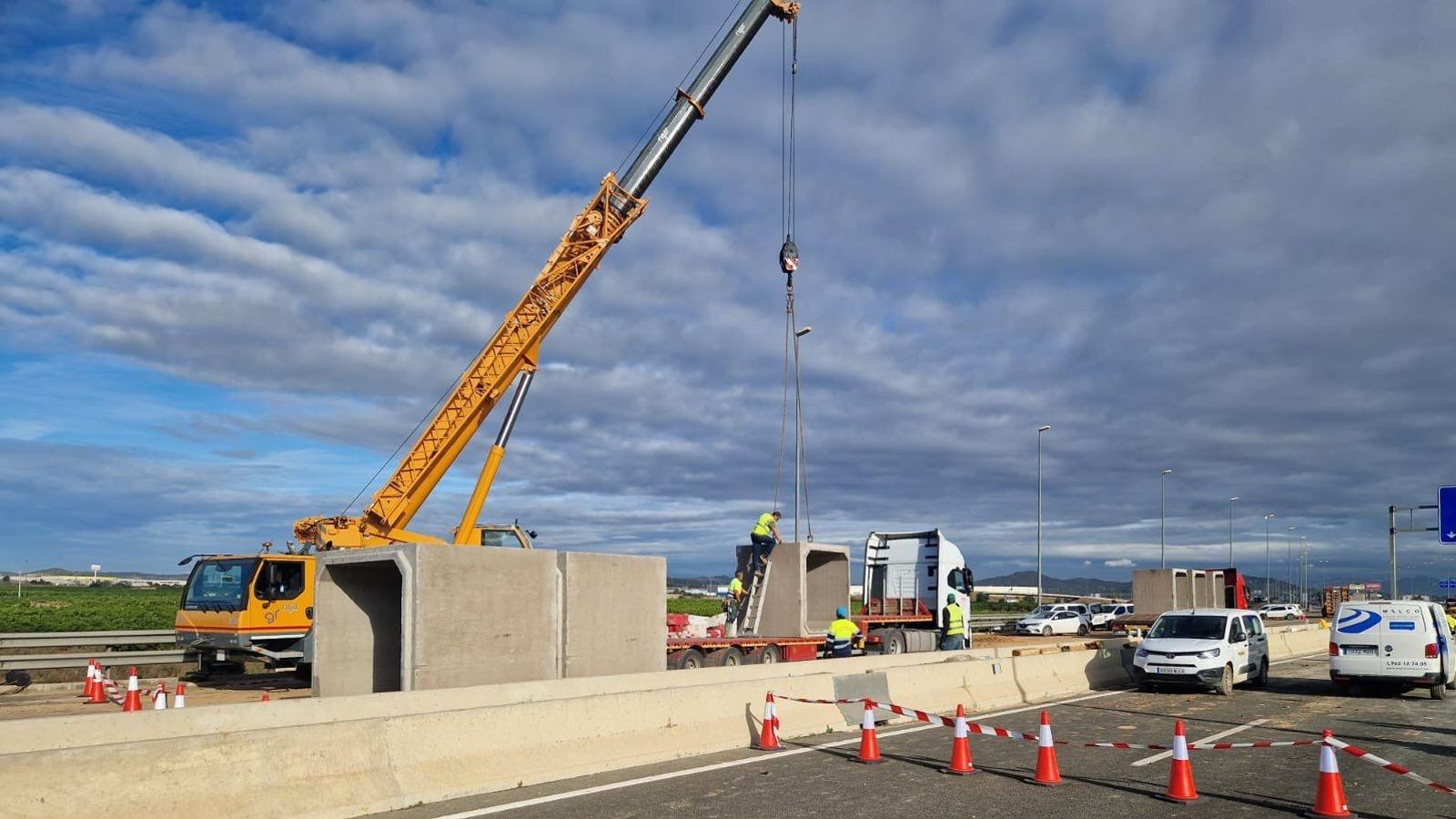 Obres de reparació en l'A-7