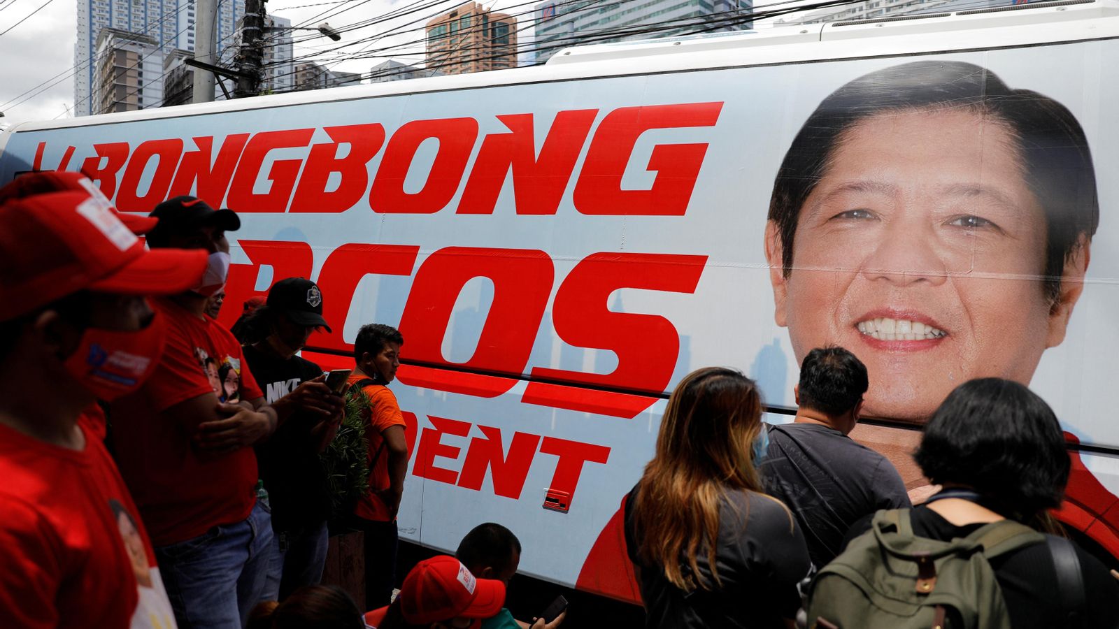 Seguidors del candidat Bongbong Marcos, guanyador de les eleccions presidencials