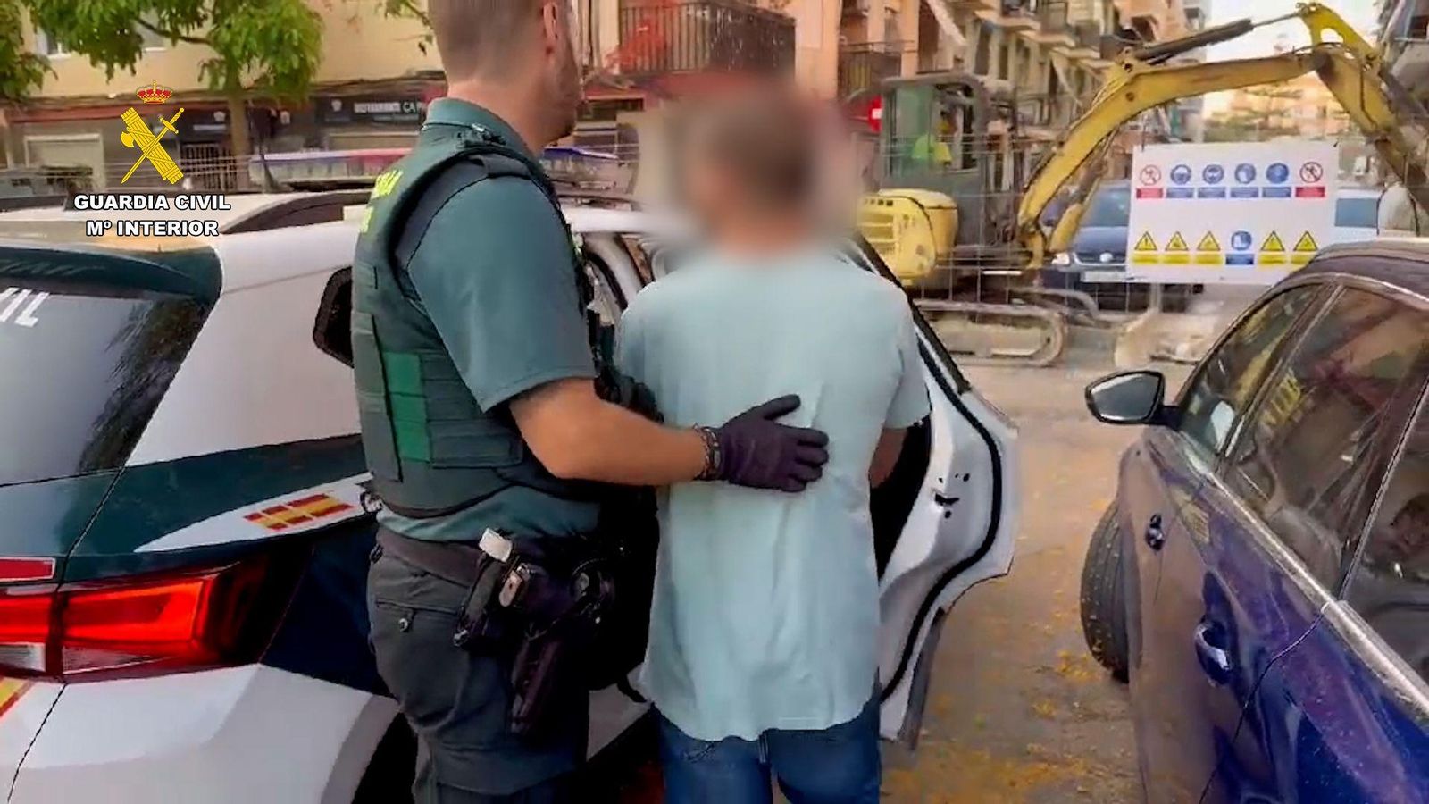 L'arrestat, després de ser detingut pels agents de la Guàrdia Civil