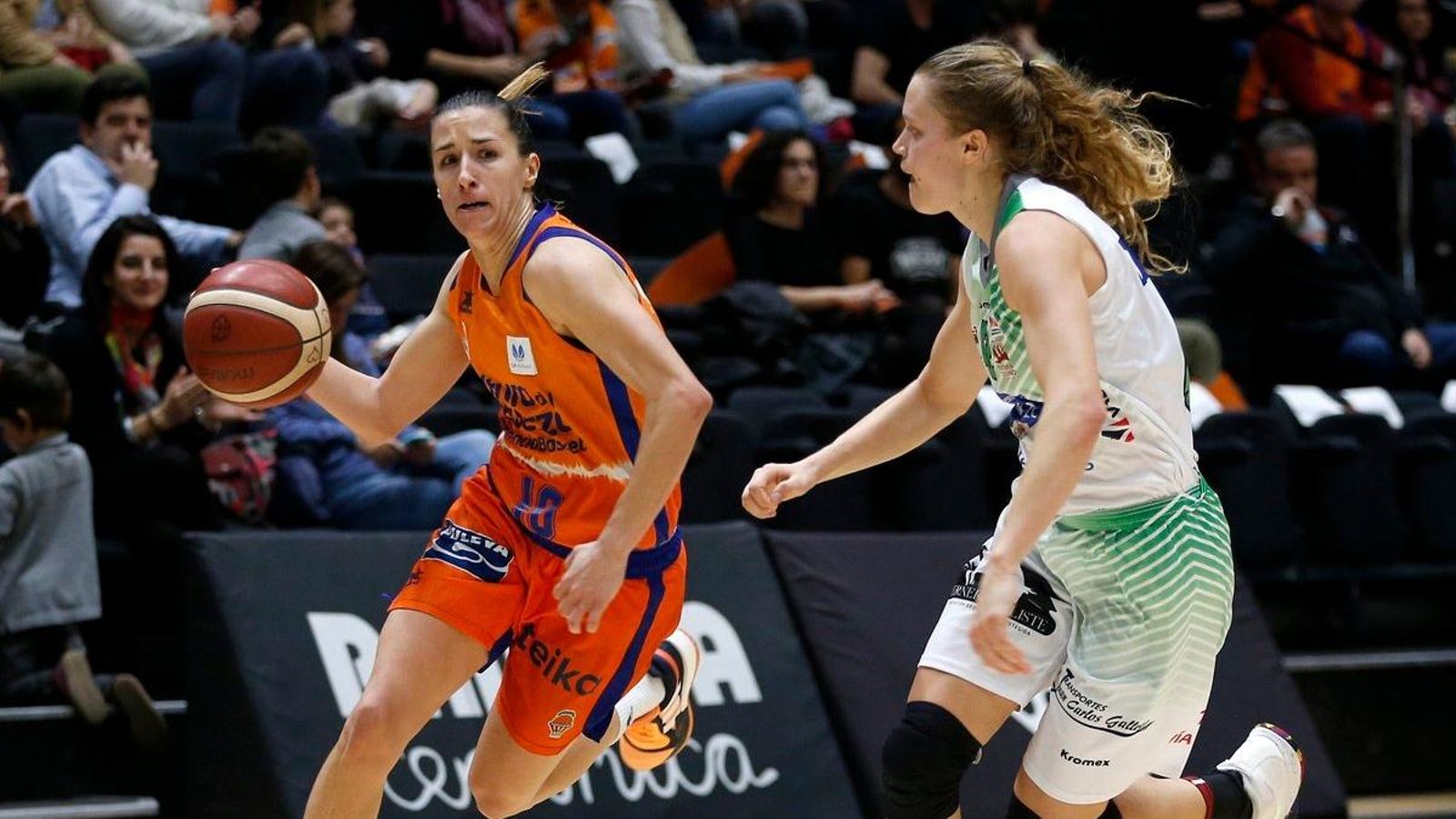Els dos equips han imposat un ritme molt alt al partit
