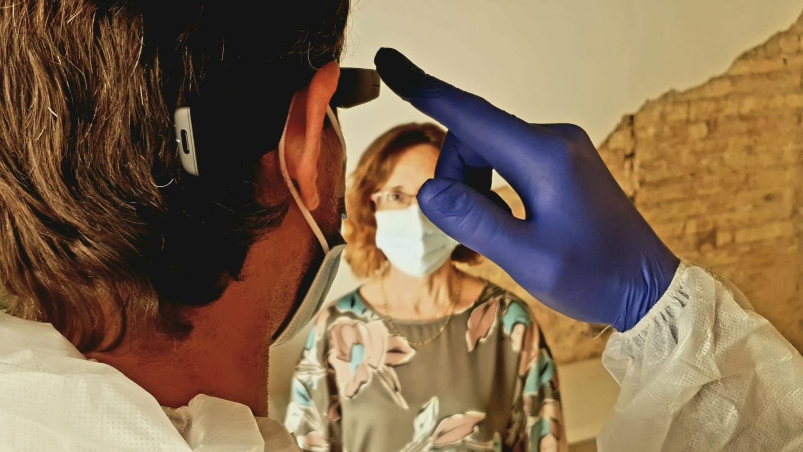 Prova amb les ulleres programades amb la tecnologia d'OcuTech