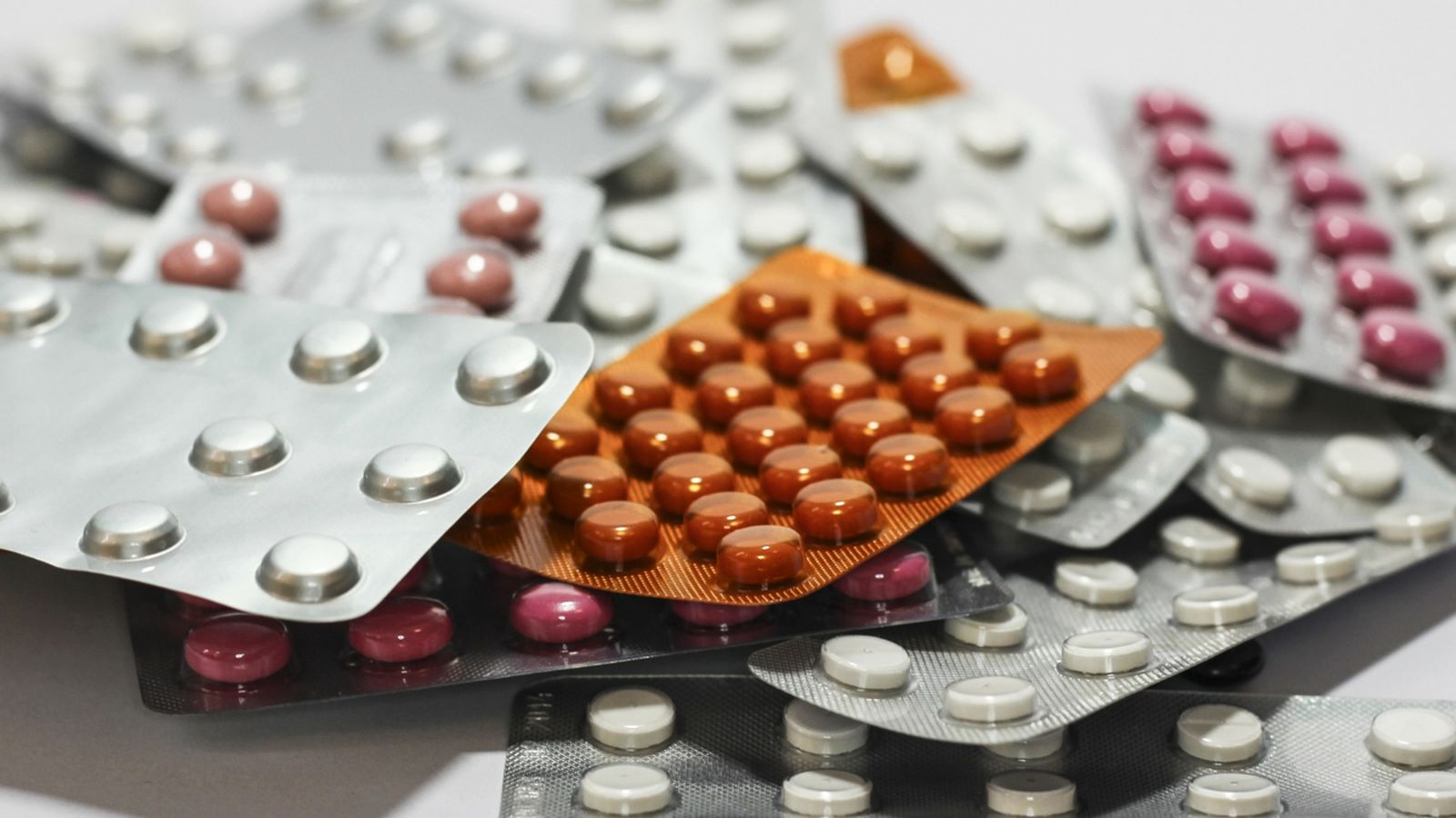 Una de cada tres persones al món no té accés als medicaments essencials