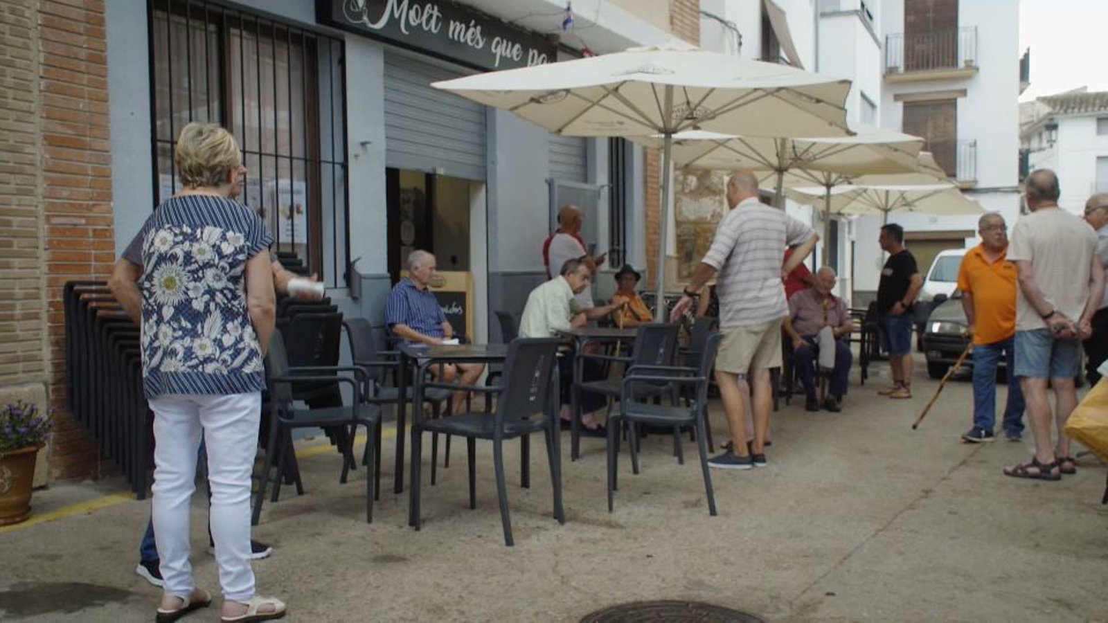 Animació als bars del poble