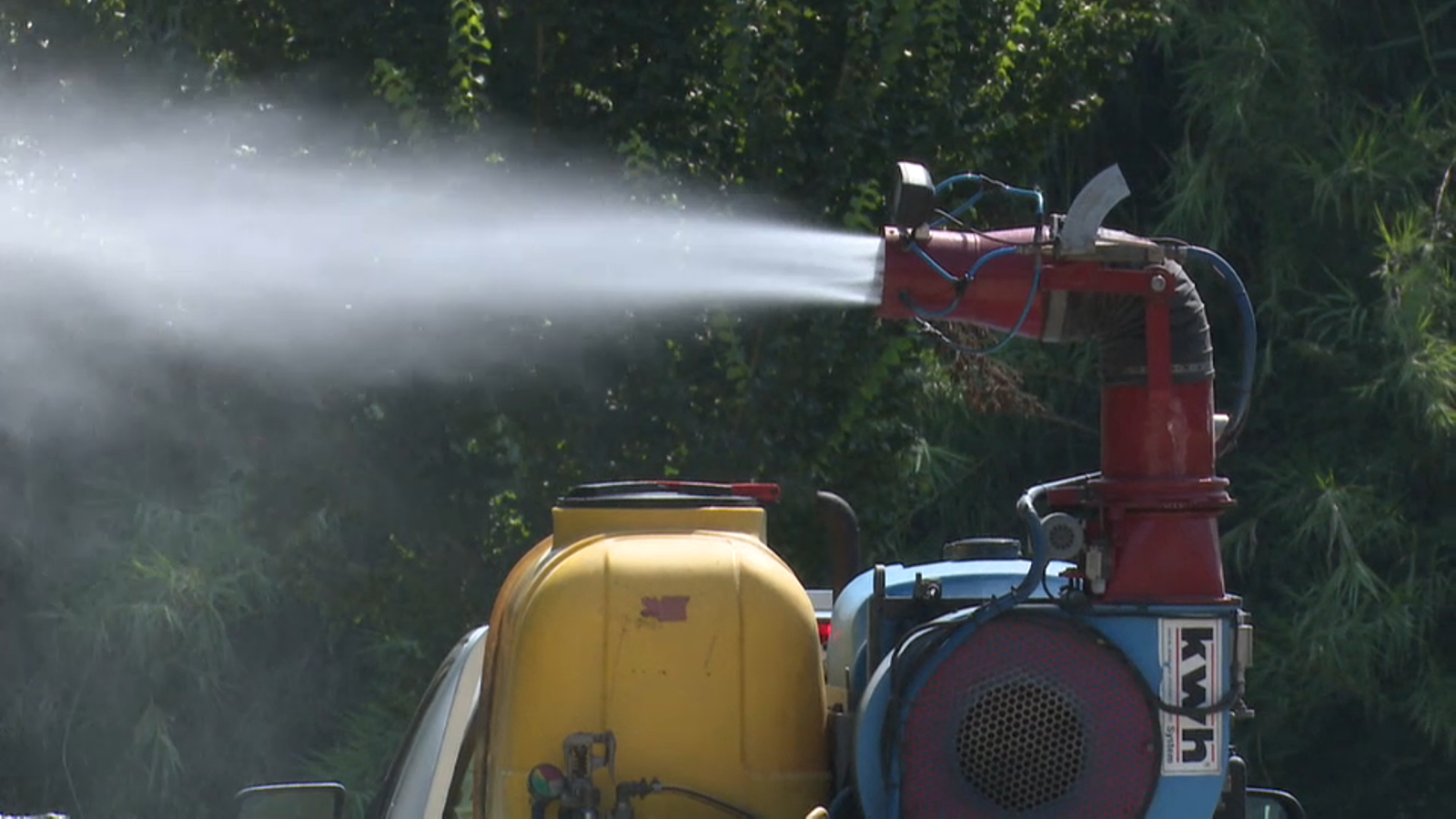 Comencen els tractaments contra els mosquits a les comarques del nord
