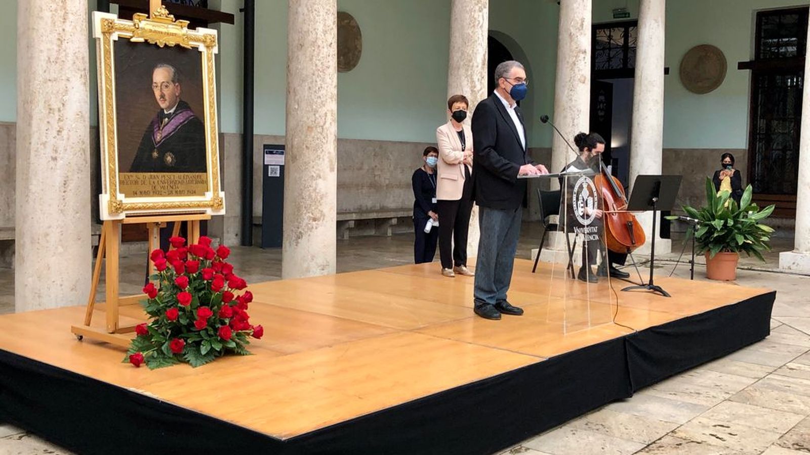 La Universitat de València i la ciutat reten homenatge al doctor Peset Aleixandre en el 80 aniversari de l'afusellament