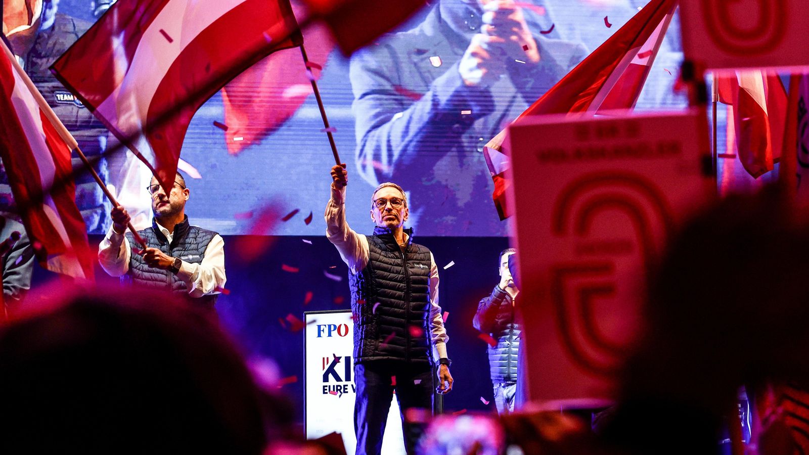 El candidat ultra de l'FPÖ, Herbert Kickl, en un acte de campanya