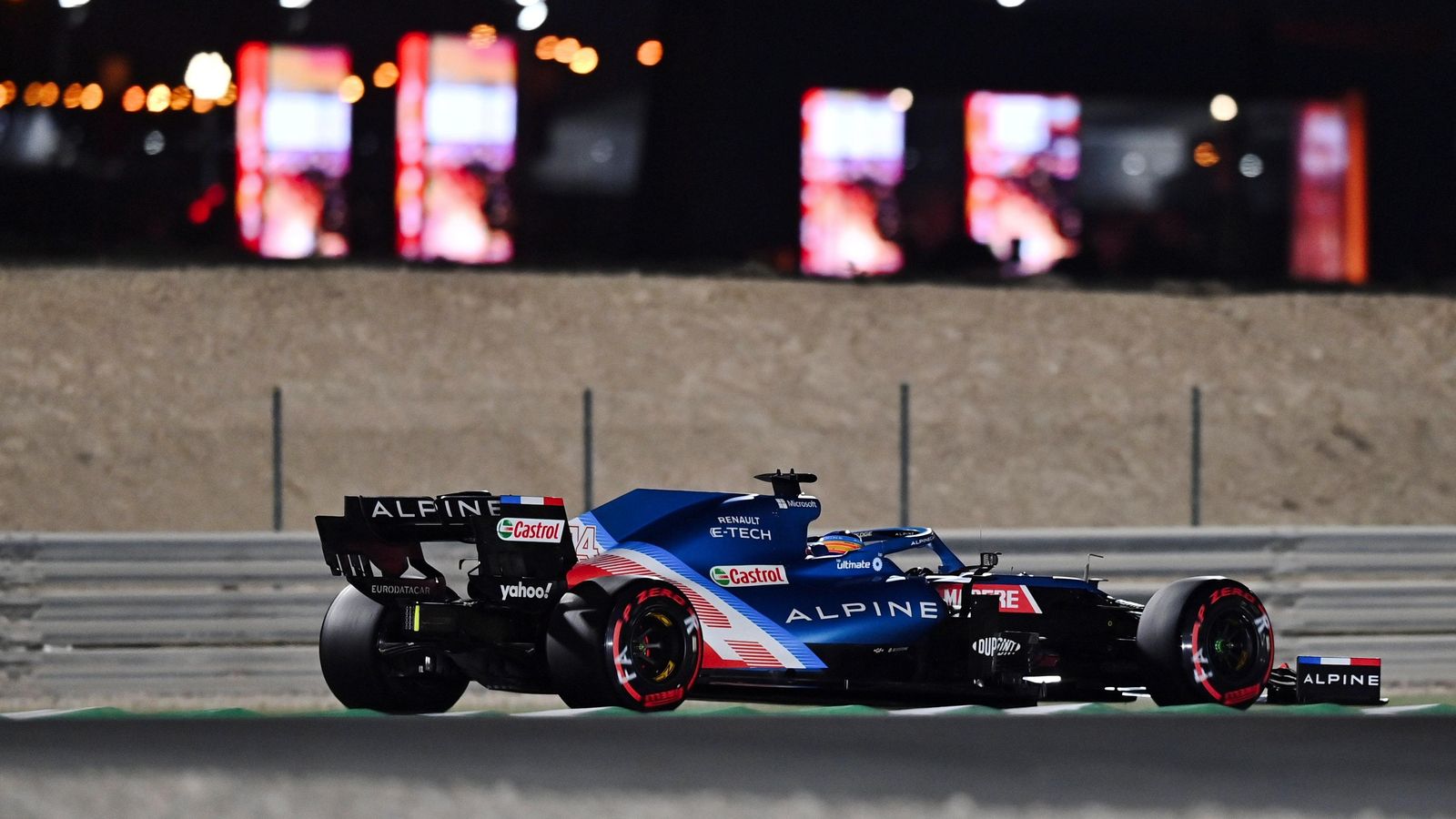 L'Alpine de Fernando Alonso durant el Gran Premi de Qatar