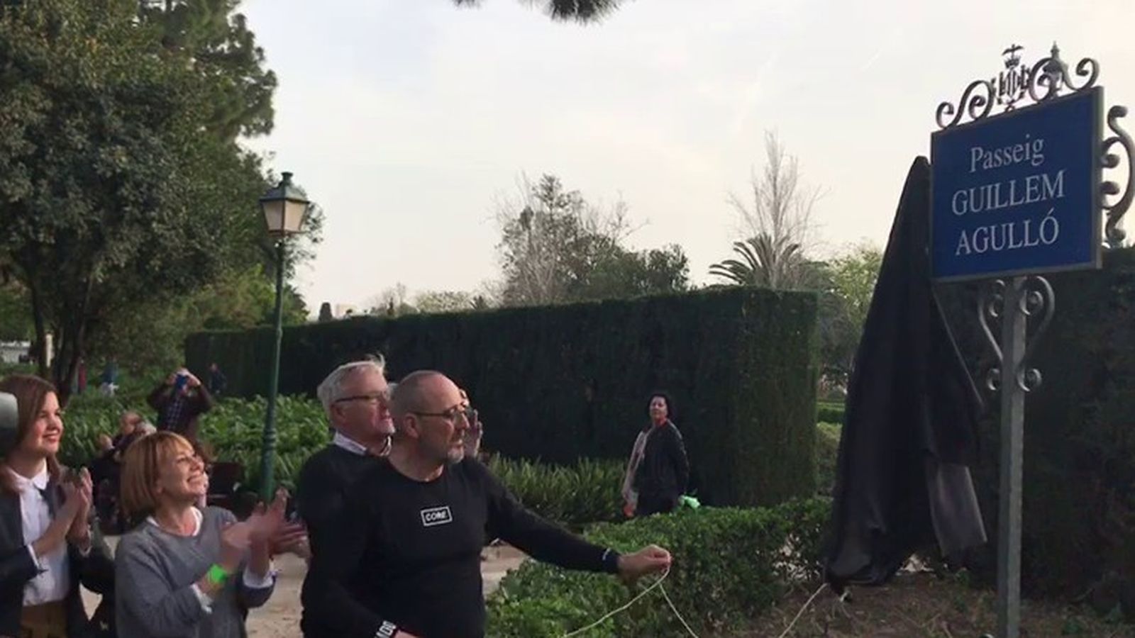 Inauguració del passeig dedicat a Guillem Agulló