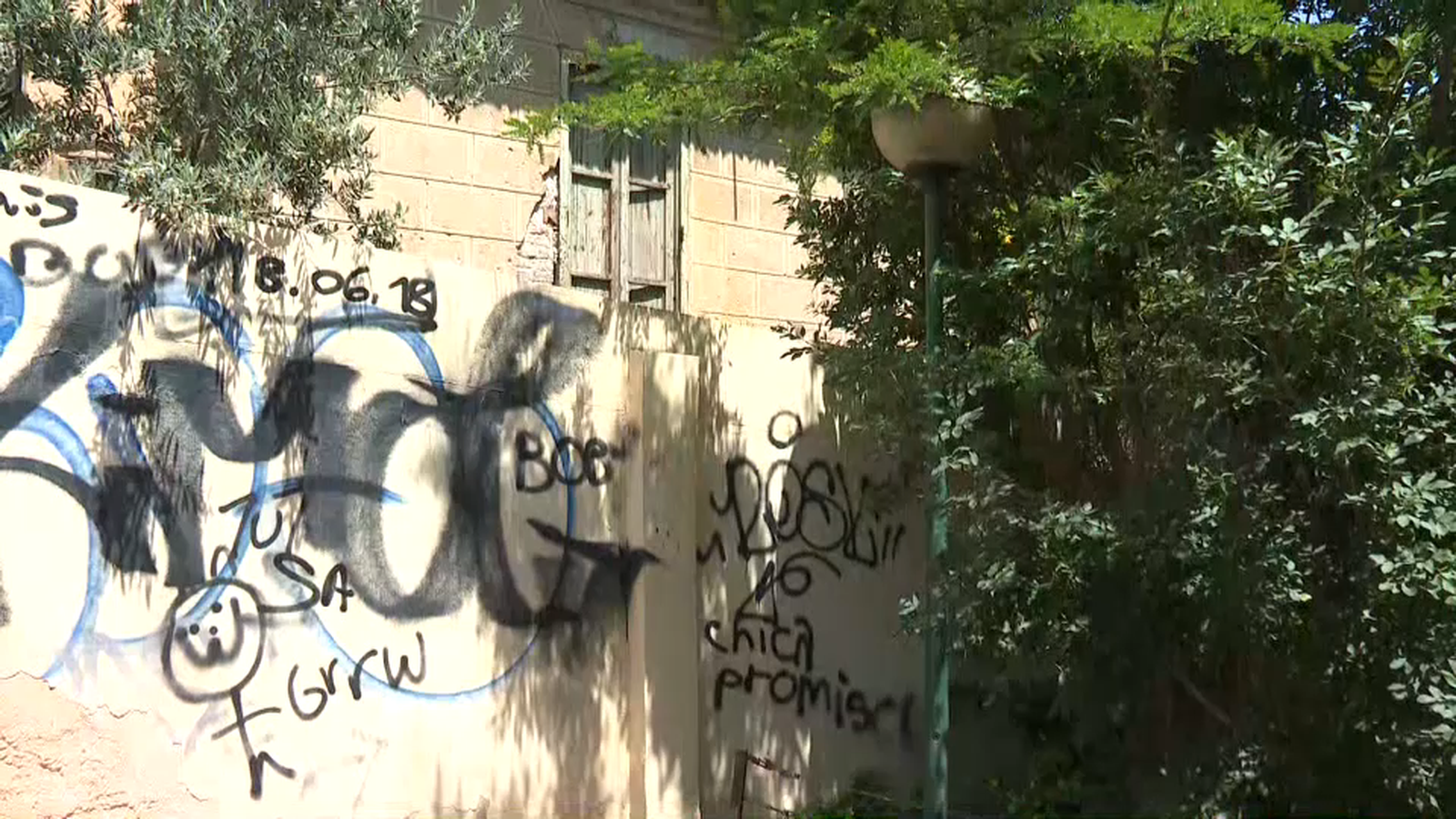 Casa abandonada a Burjassot on va tindre lloc la presumpta agressió