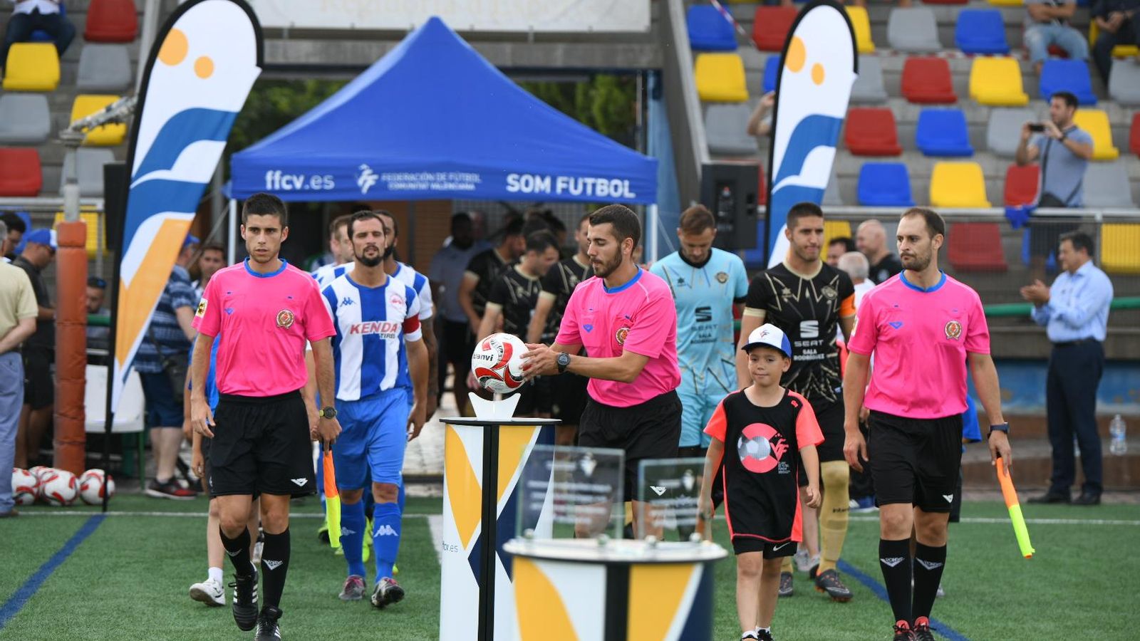 El Recambios Colón i l'Intercity, en un partit disputat a Massanassa