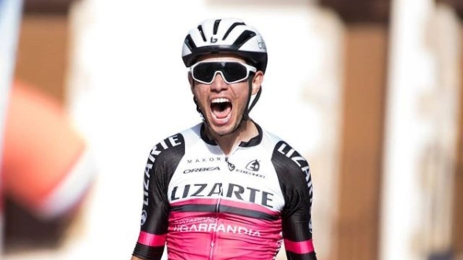 El corredor de Calp, Eugenio Sánchez, en passar per la meta